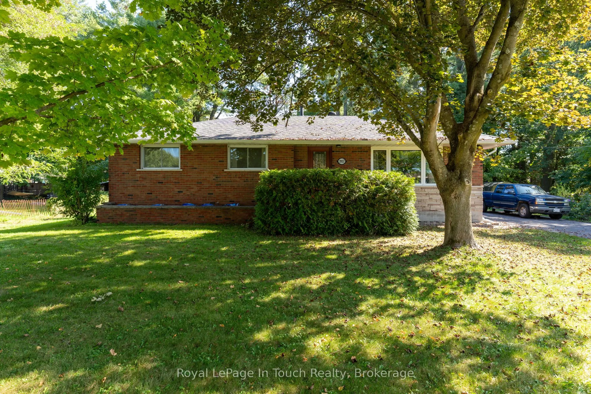 3957 Horseshoe Valley Road W