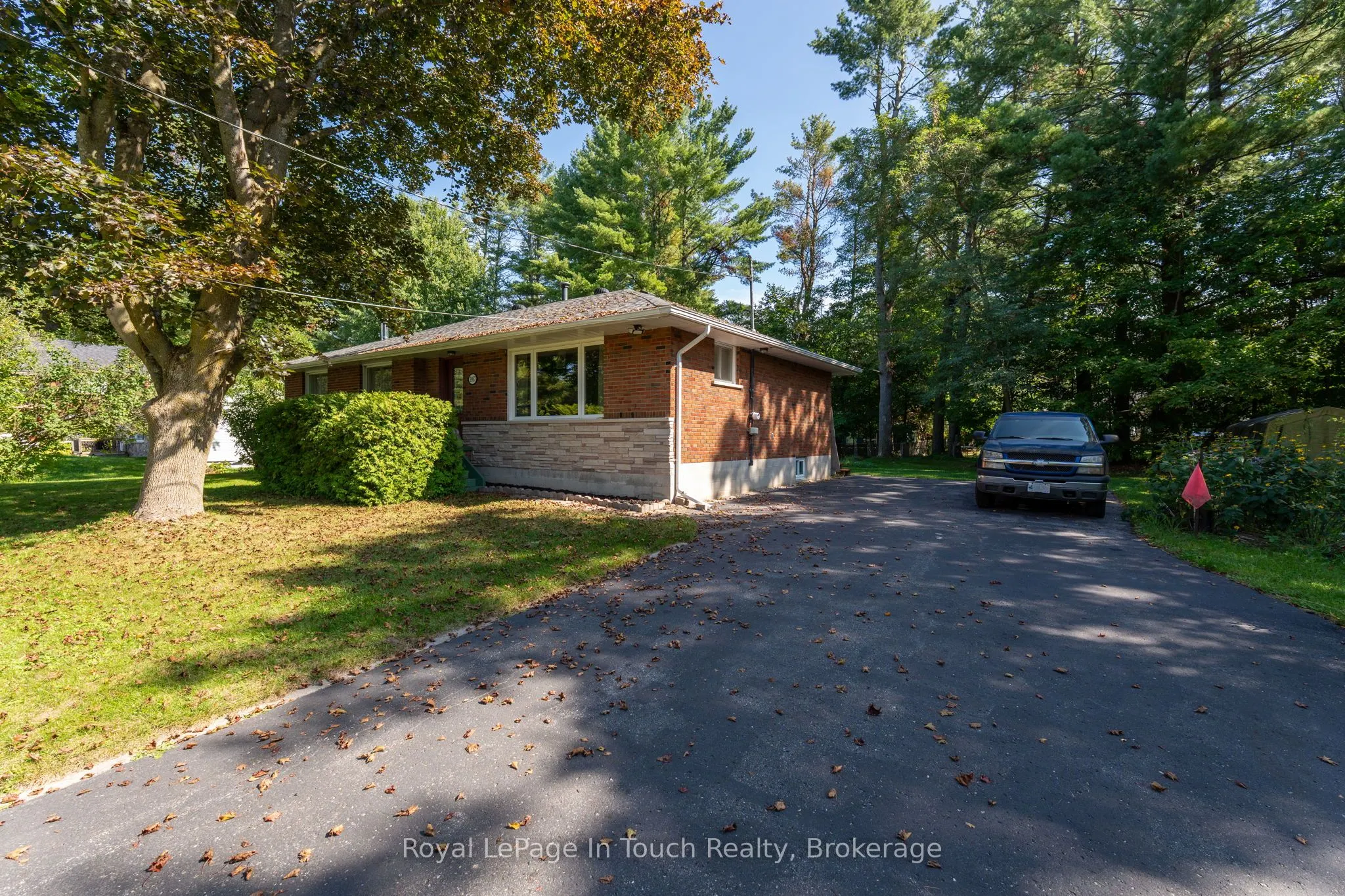3957 Horseshoe Valley Road W