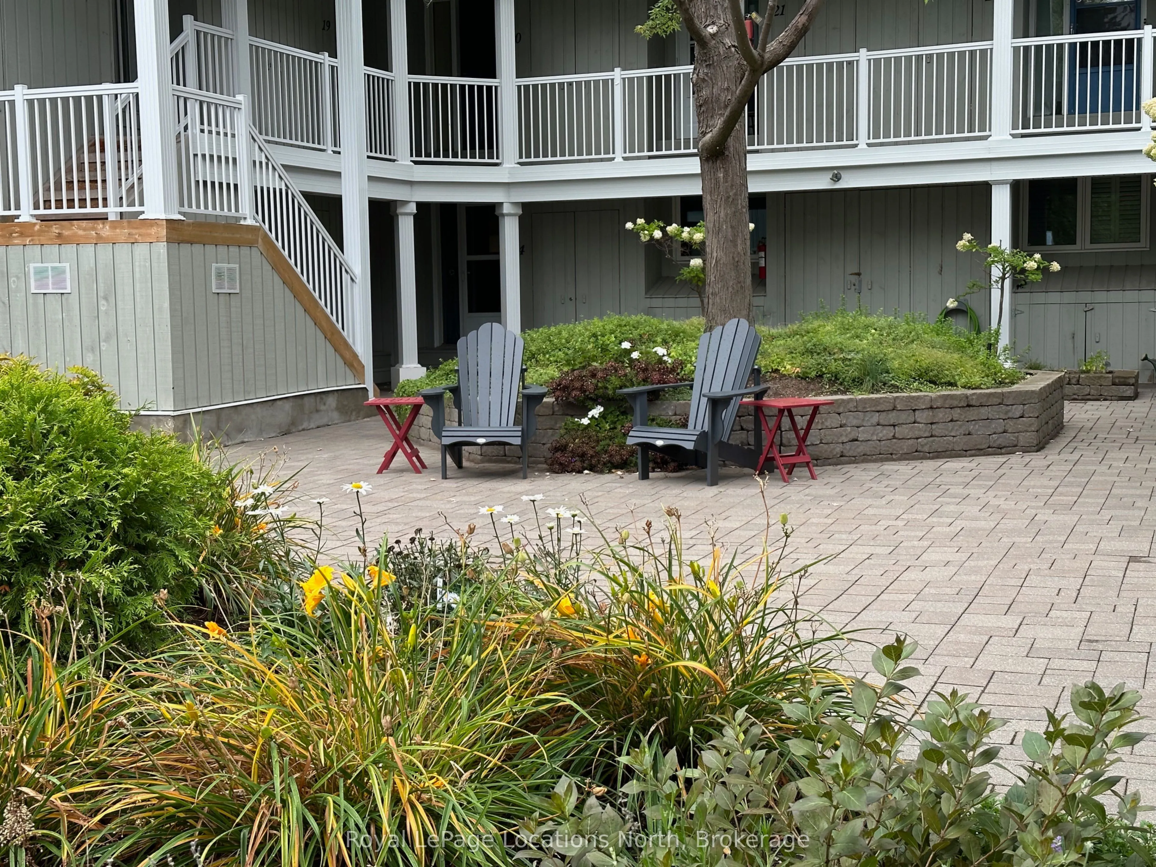 4 RAMBLINGS Way, #14