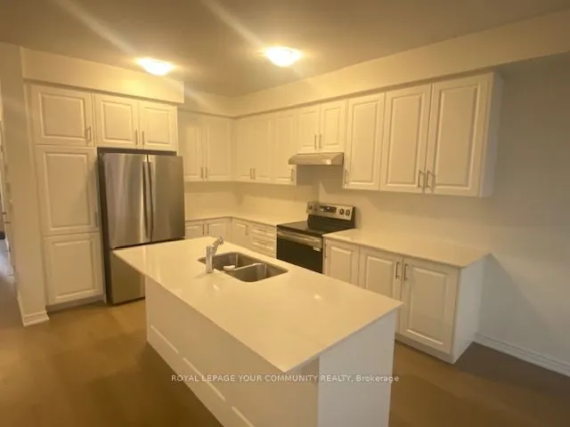 92 Phoenix Boulevard