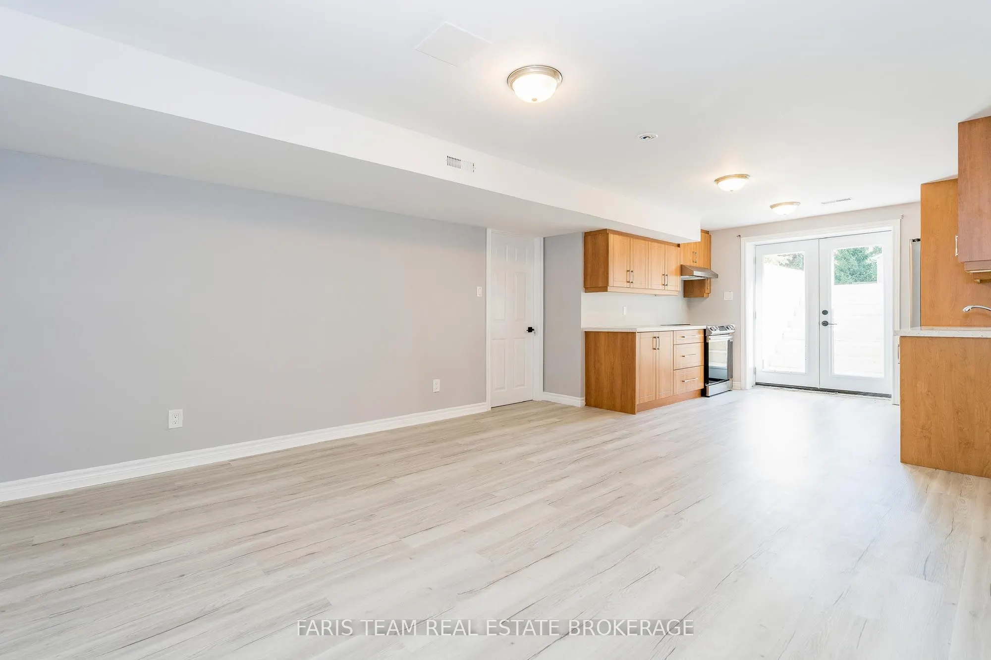 4645 Orkney Beach Road