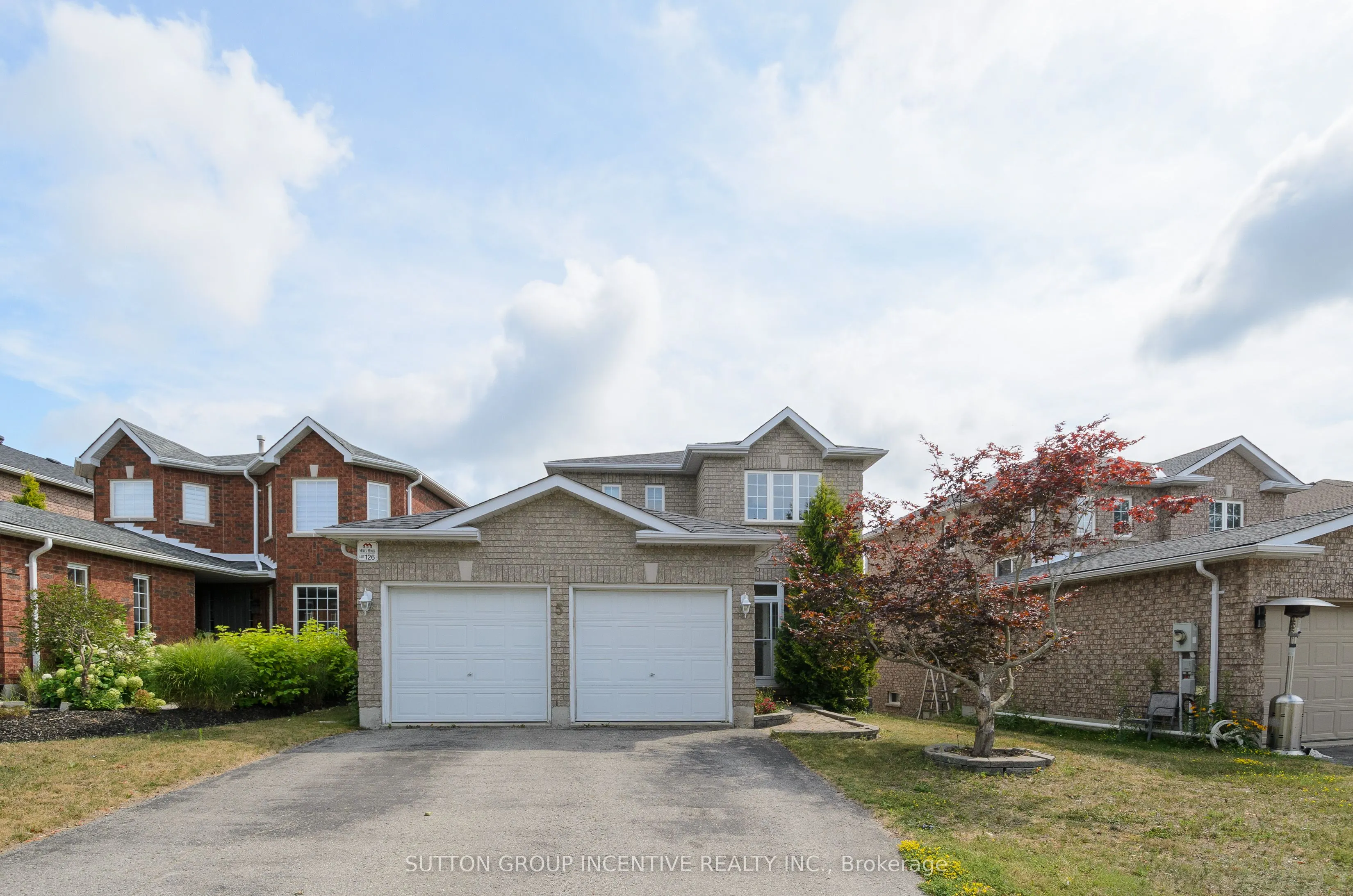 5 BROWN WOOD Drive
