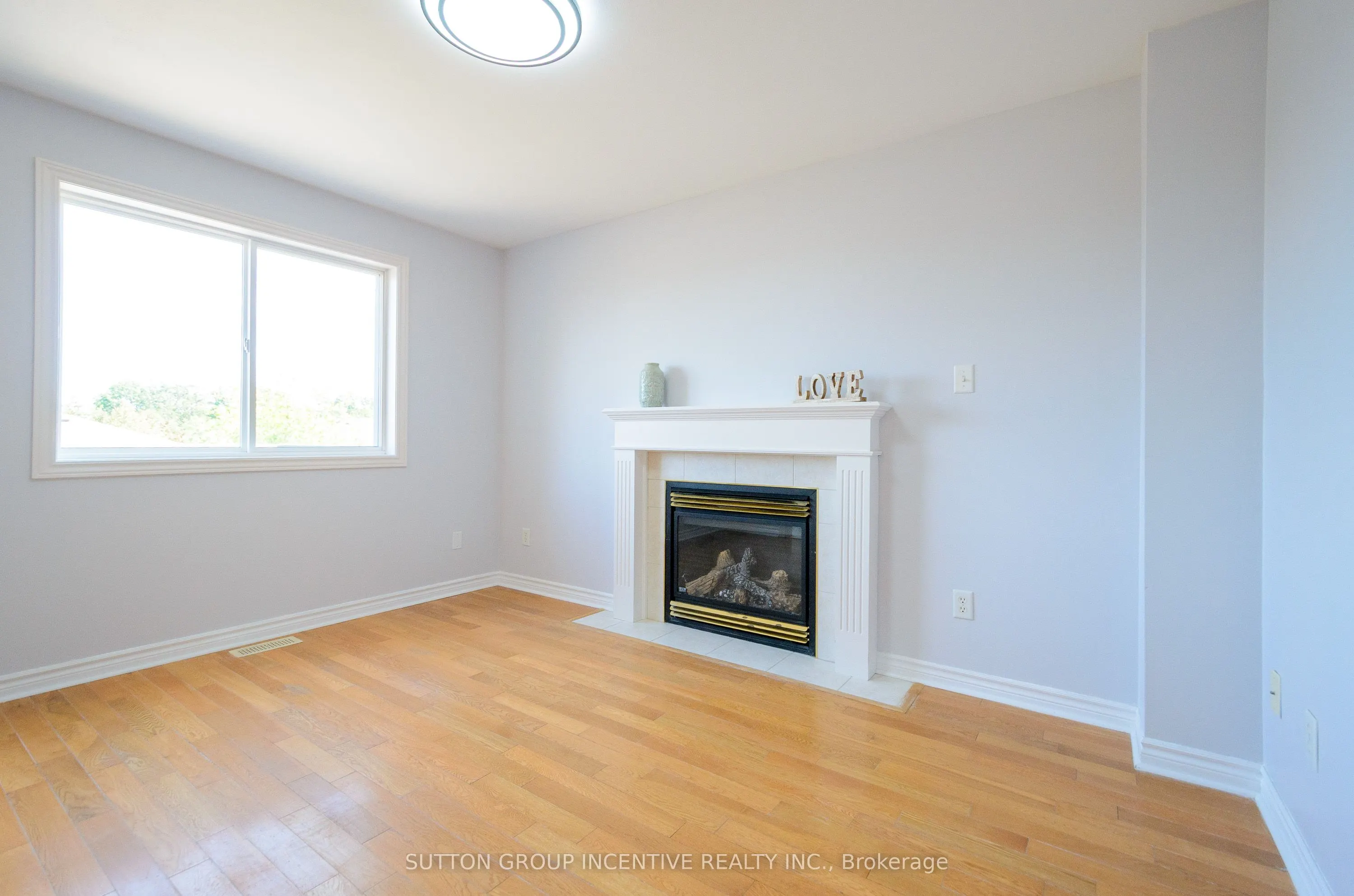 5 BROWN WOOD Drive