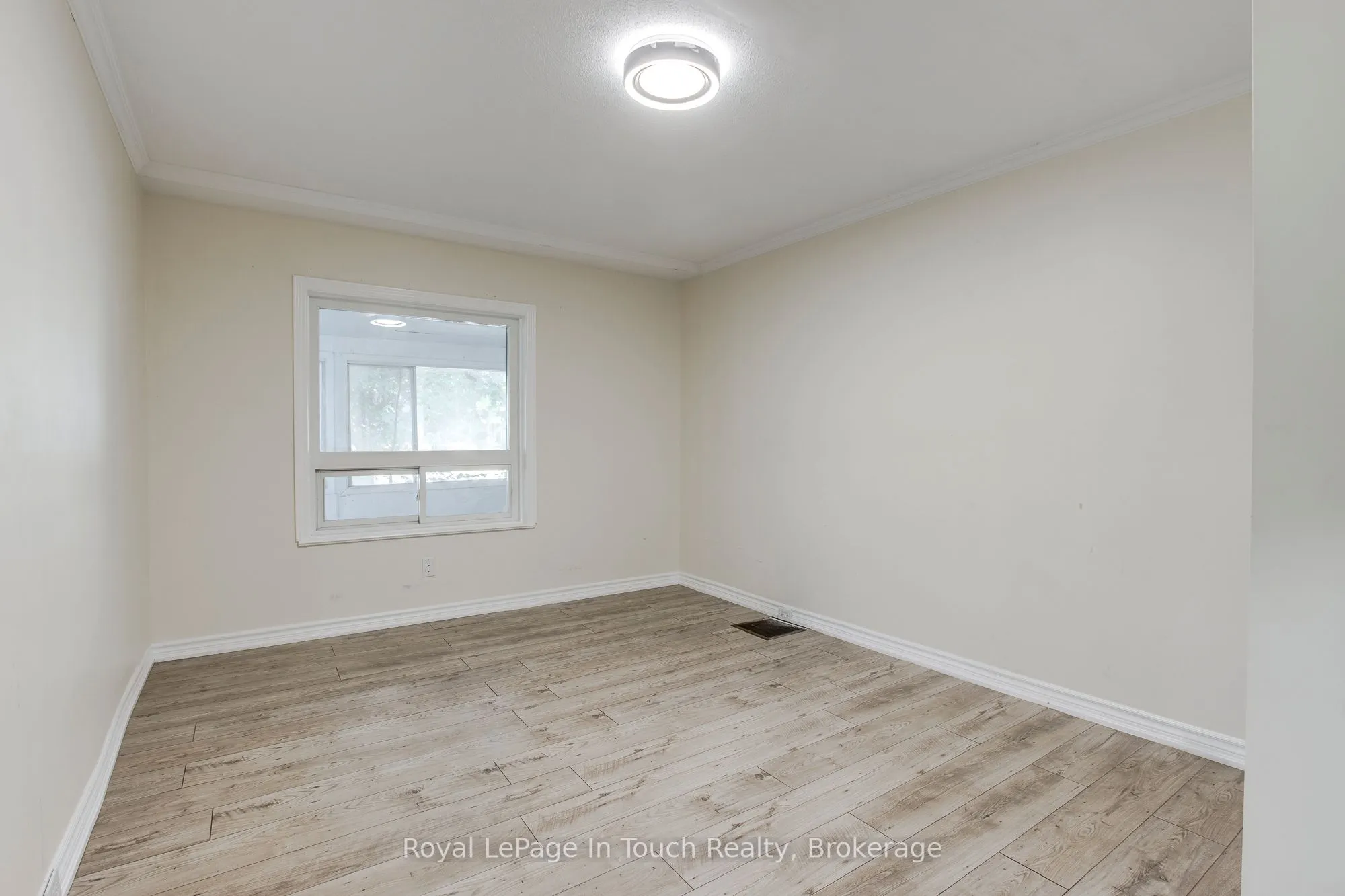 63 Fifth Street E