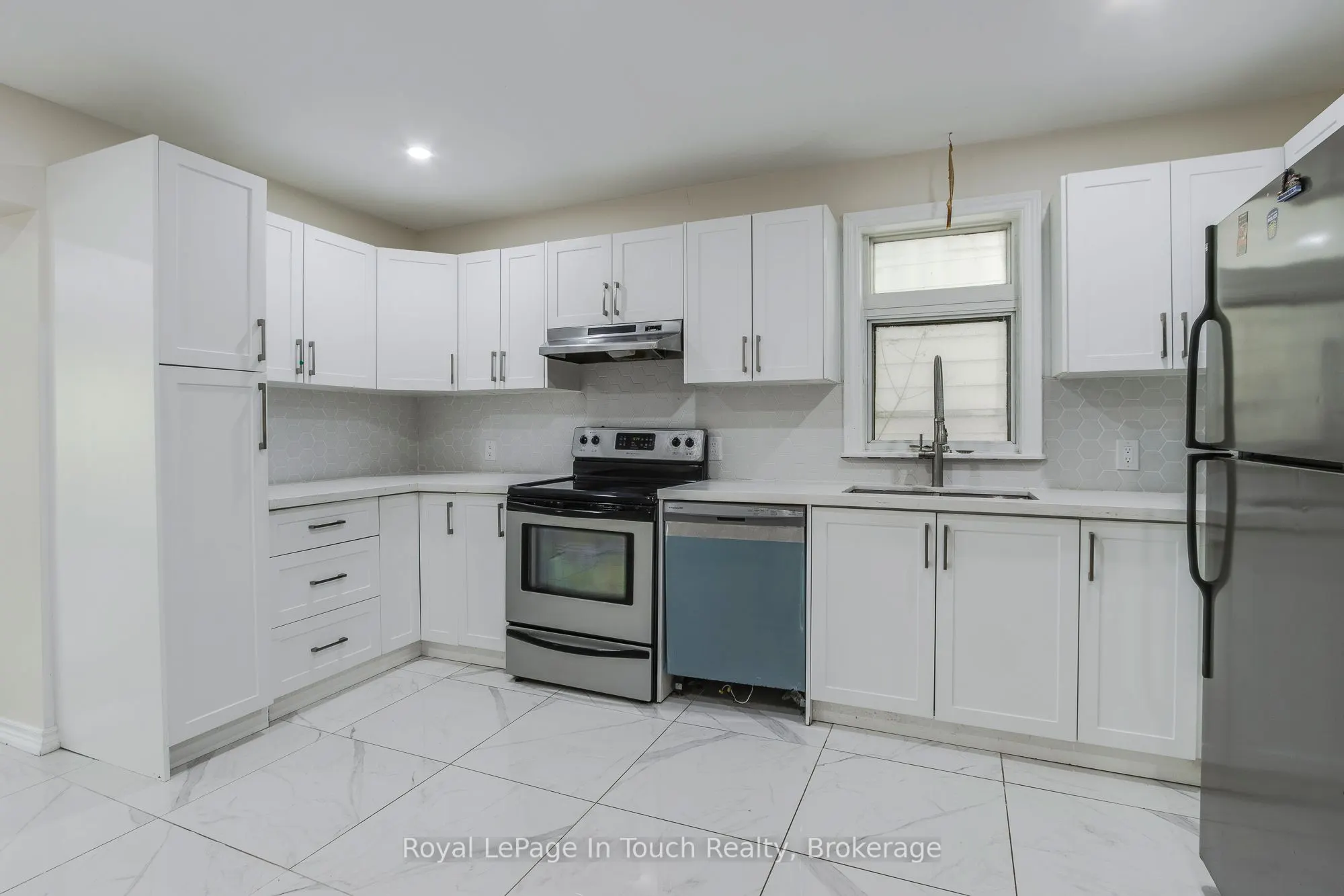 63 Fifth Street E
