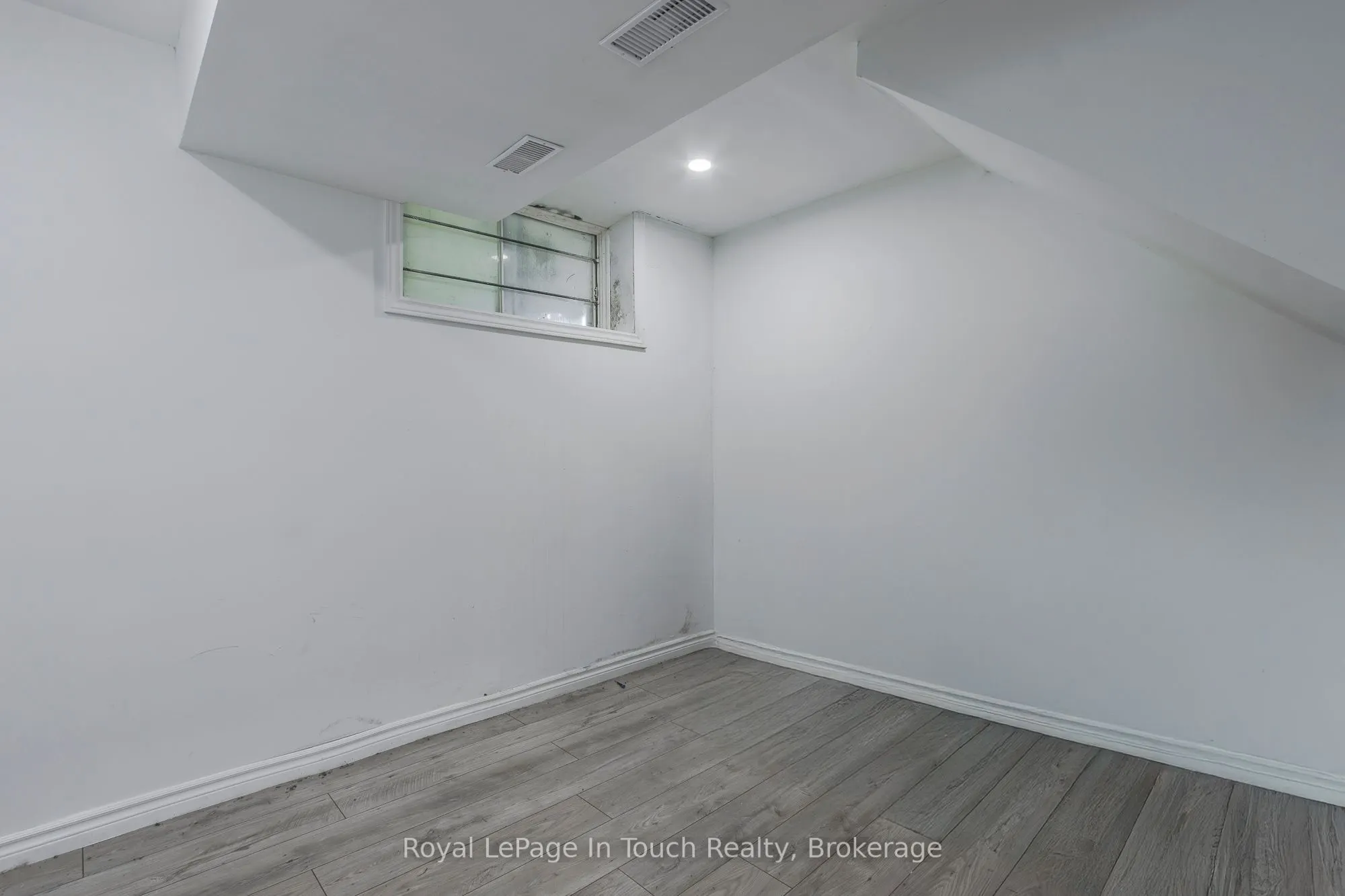 63 Fifth Street E