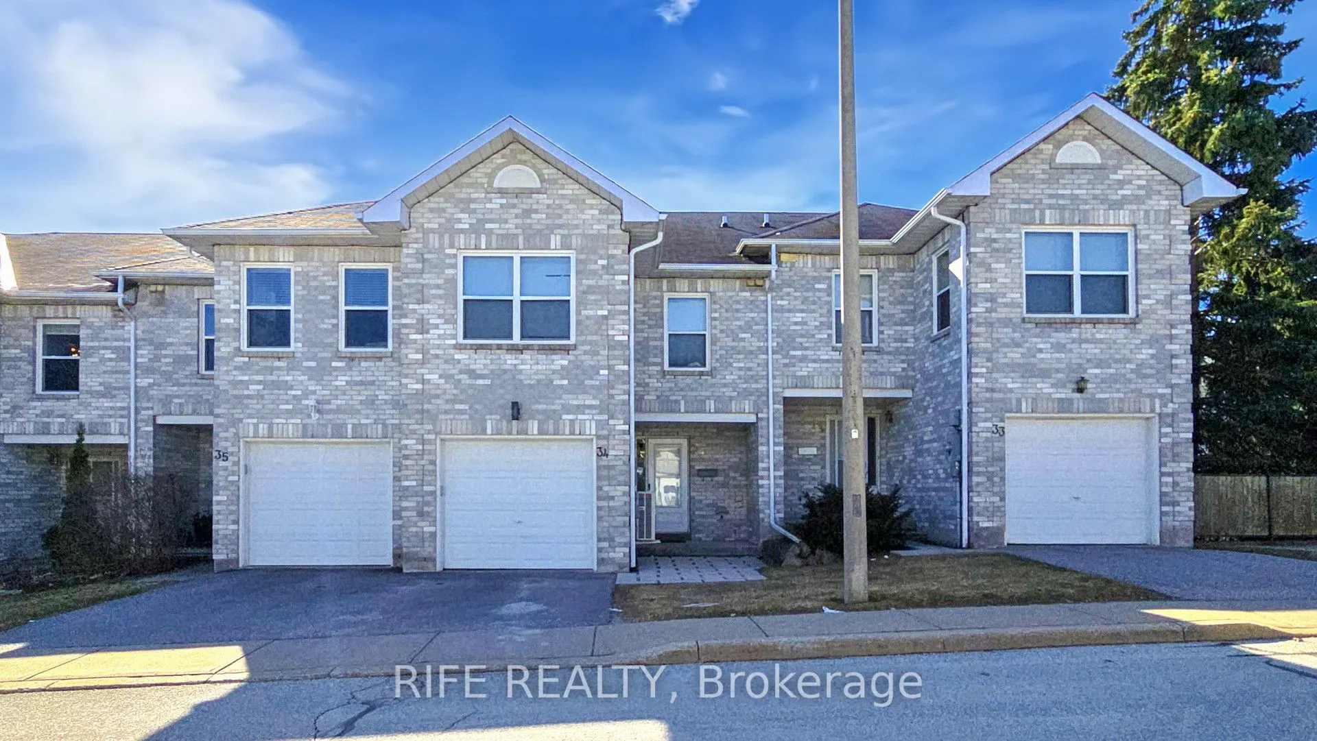 120 D'ambrosio Drive, #34