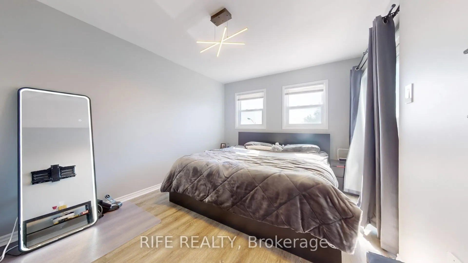 120 D'ambrosio Drive, #34