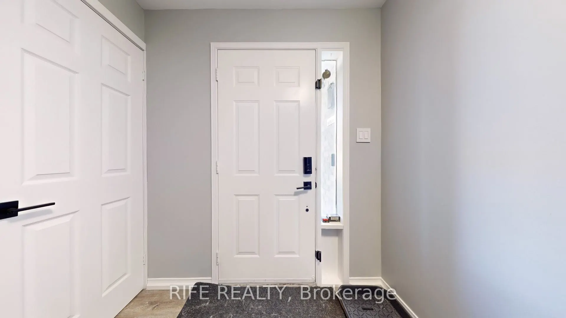 120 D'ambrosio Drive, #34