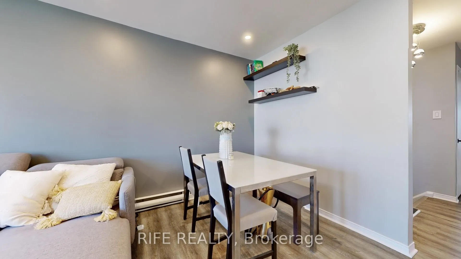 120 D'ambrosio Drive, #34