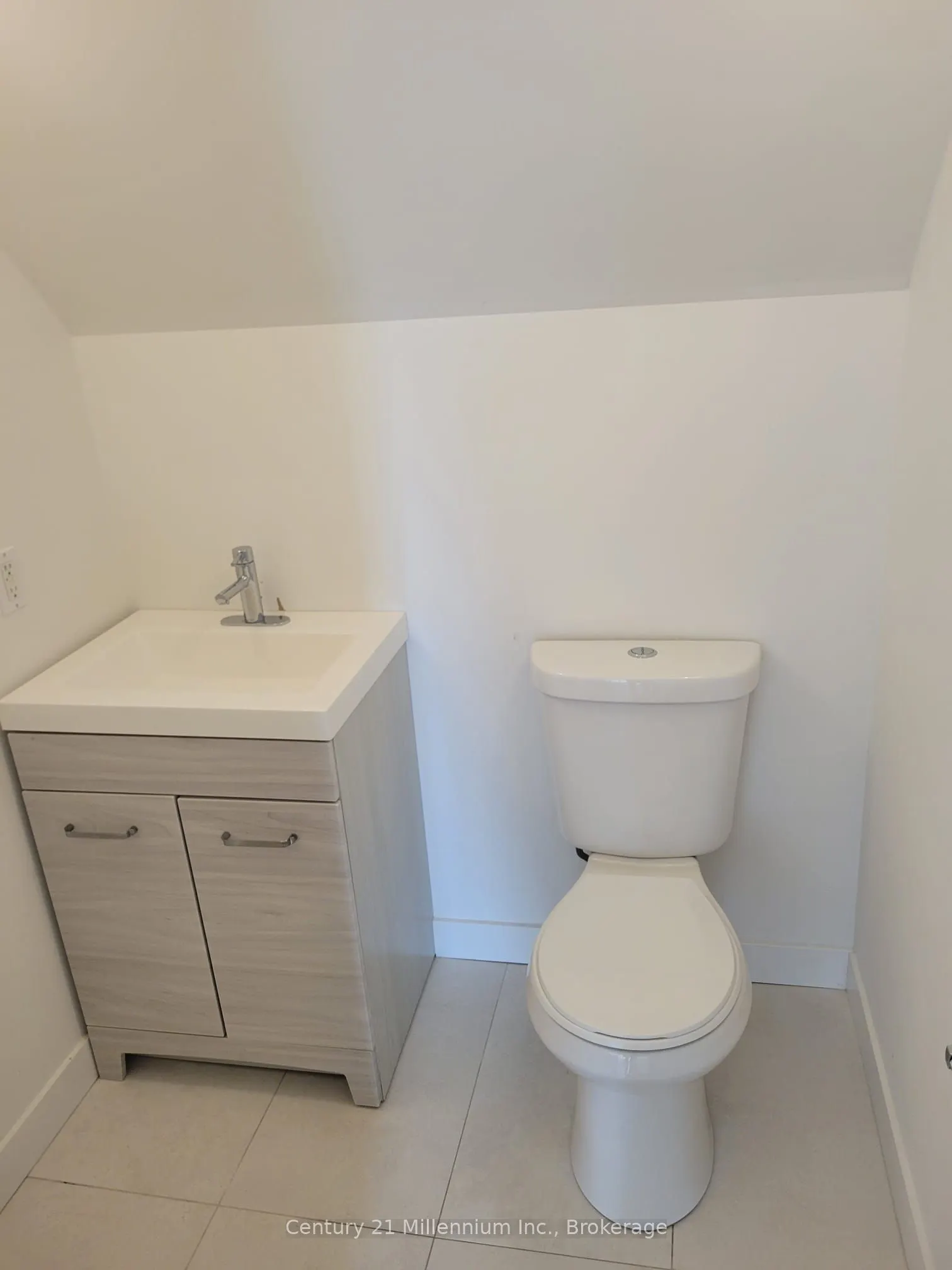 510 First Street, #upper unit