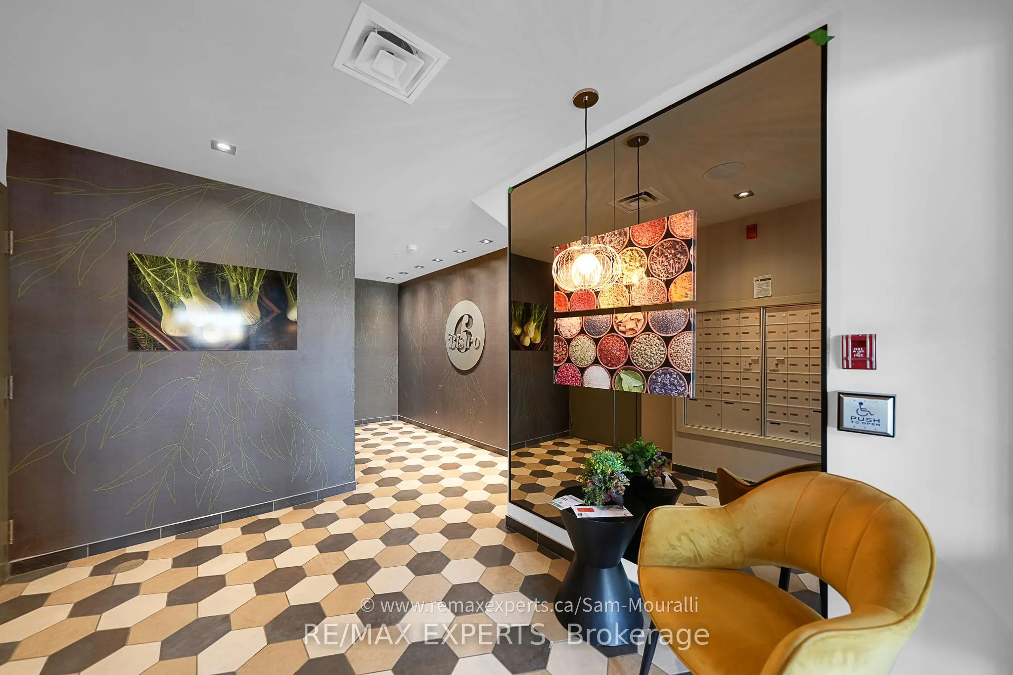 6 Spice Way, #207