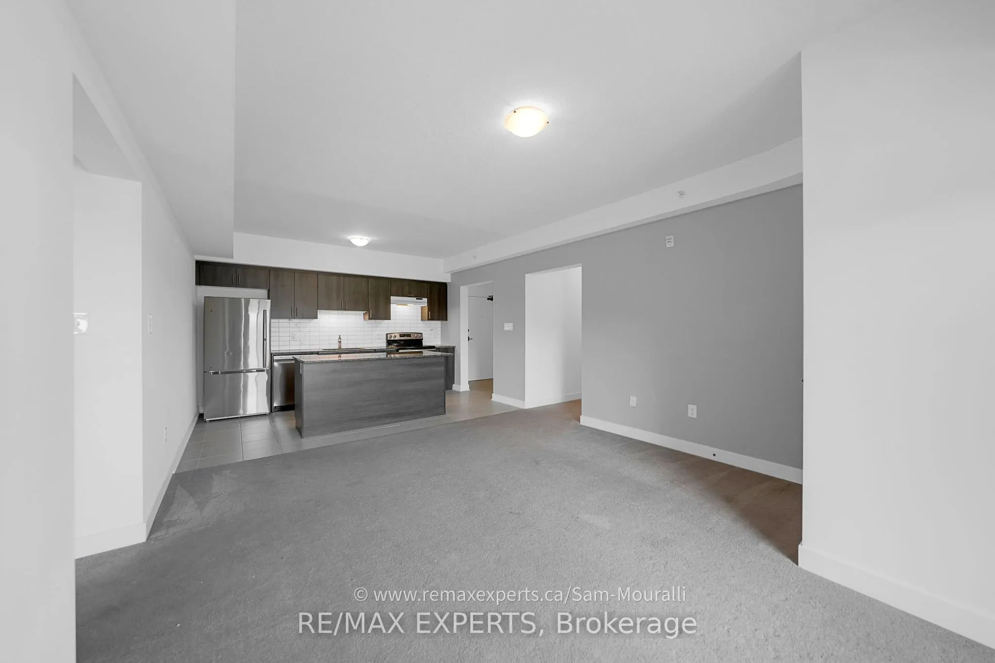 6 Spice Way, #207