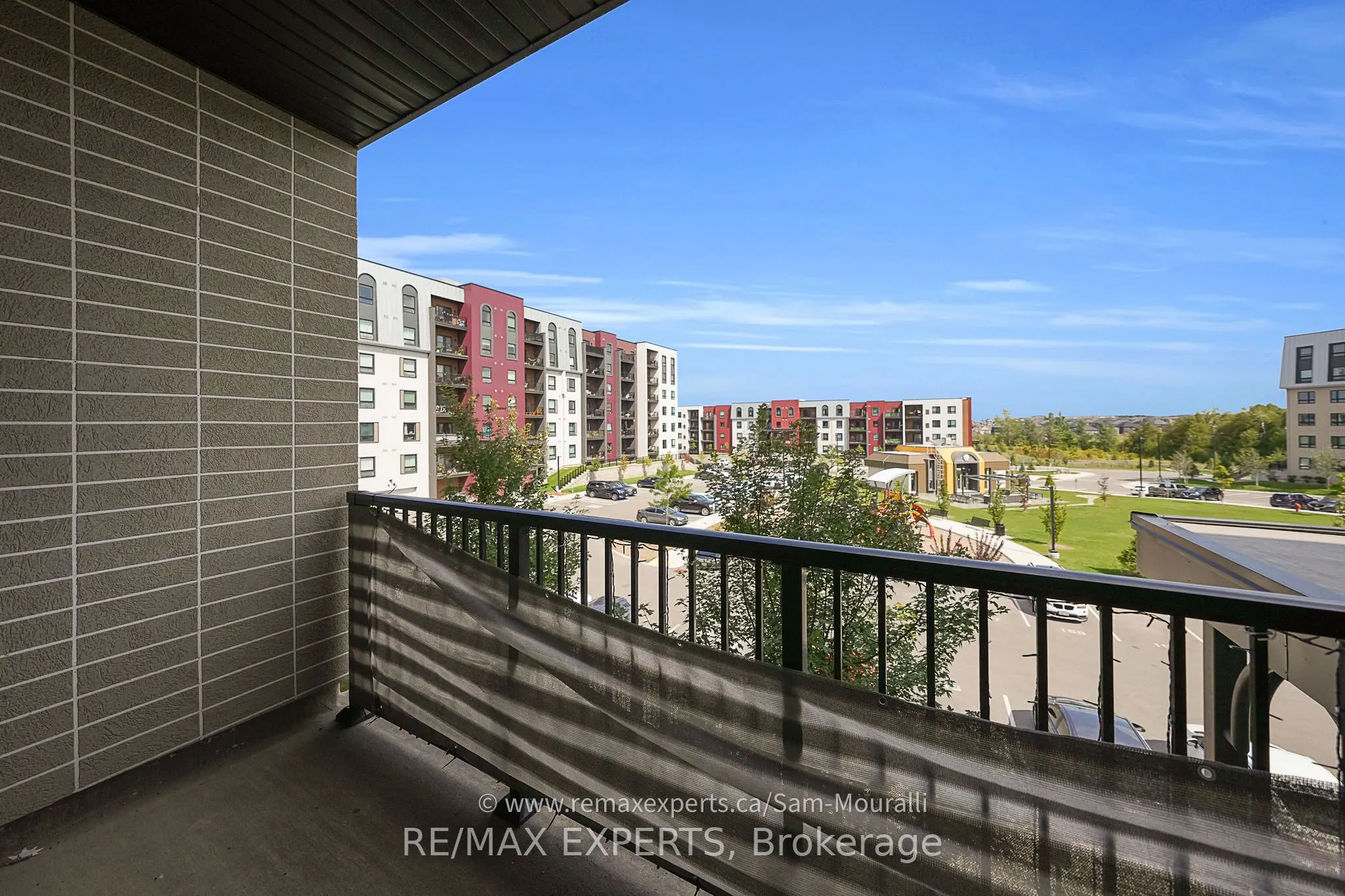 6 Spice Way, #207