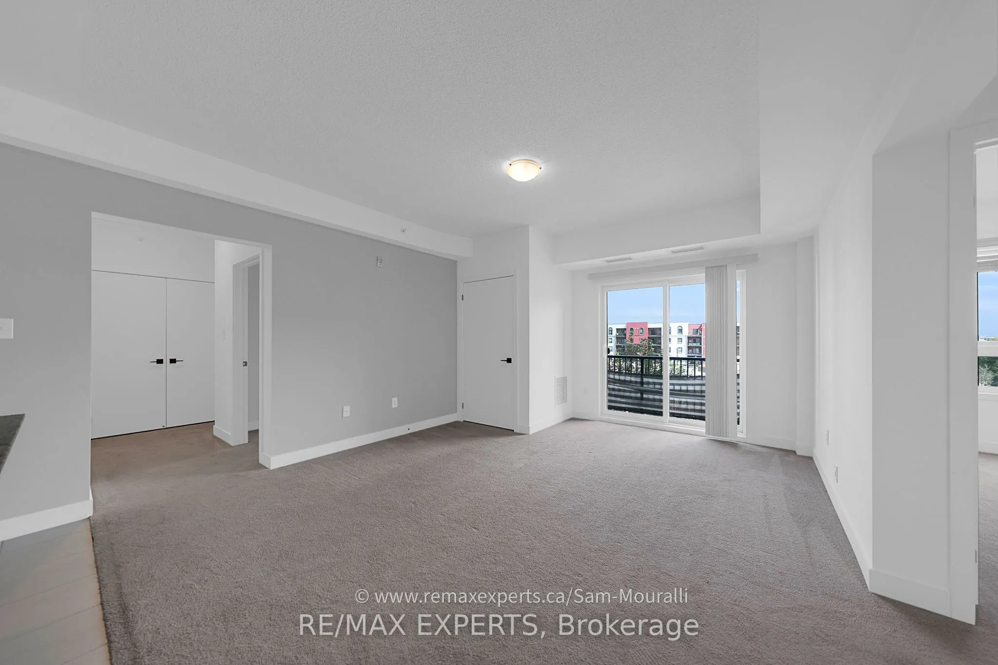 6 Spice Way, #207
