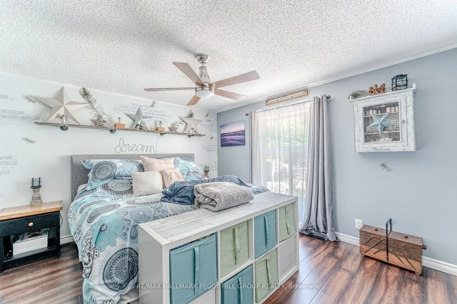 7498 Island Crescent