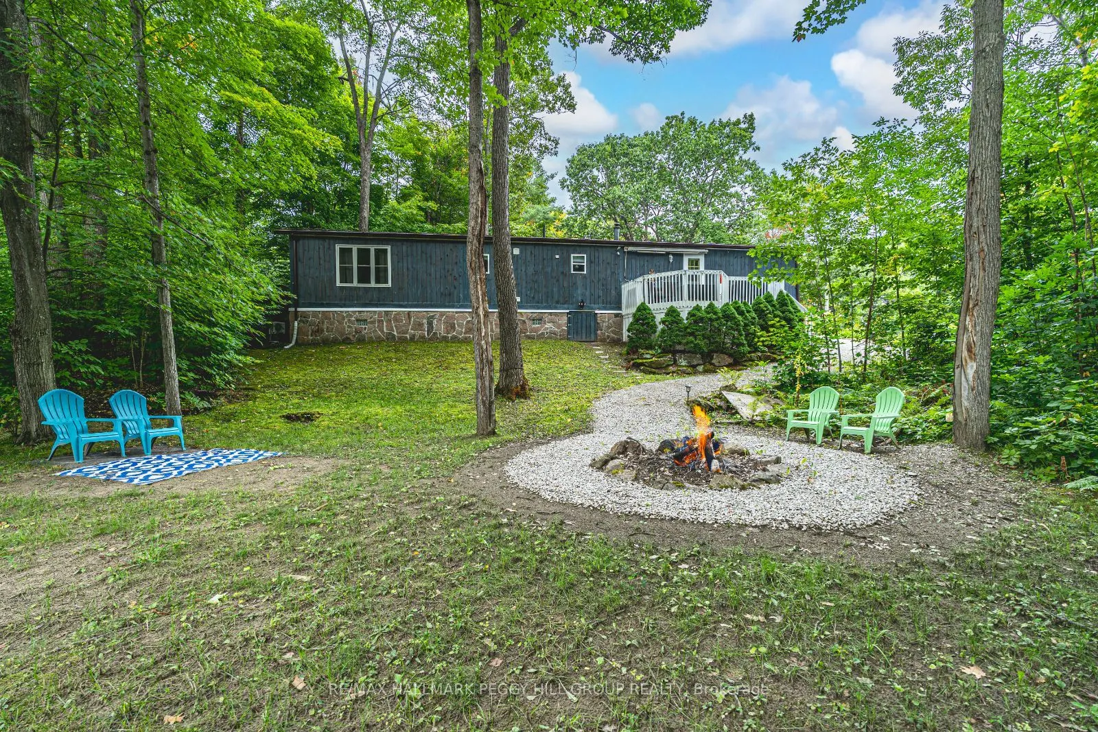 7498 Island Crescent