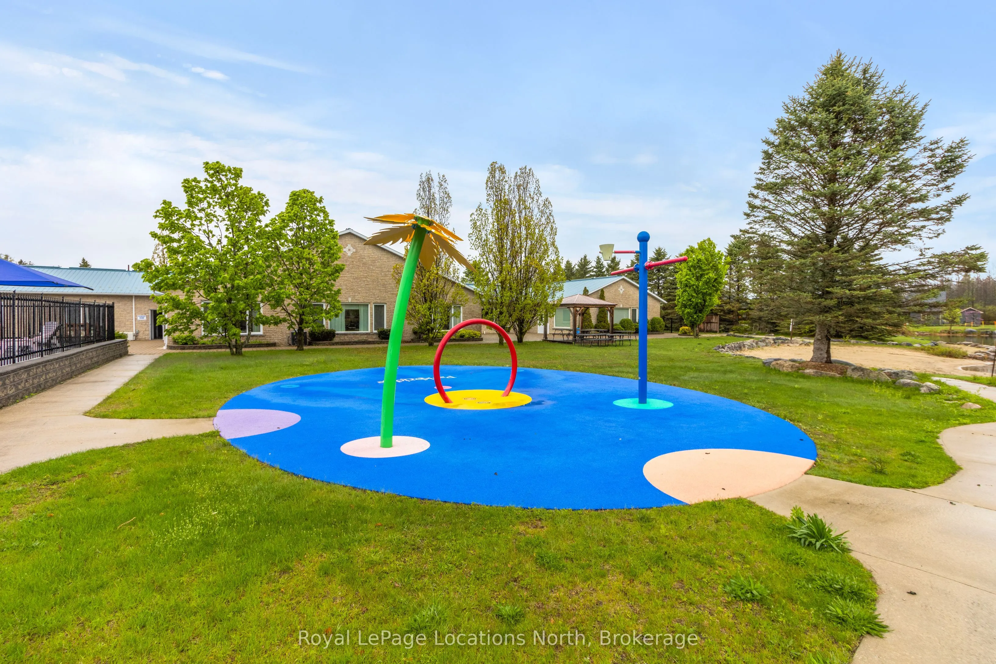 15 MADAWASKA Trail