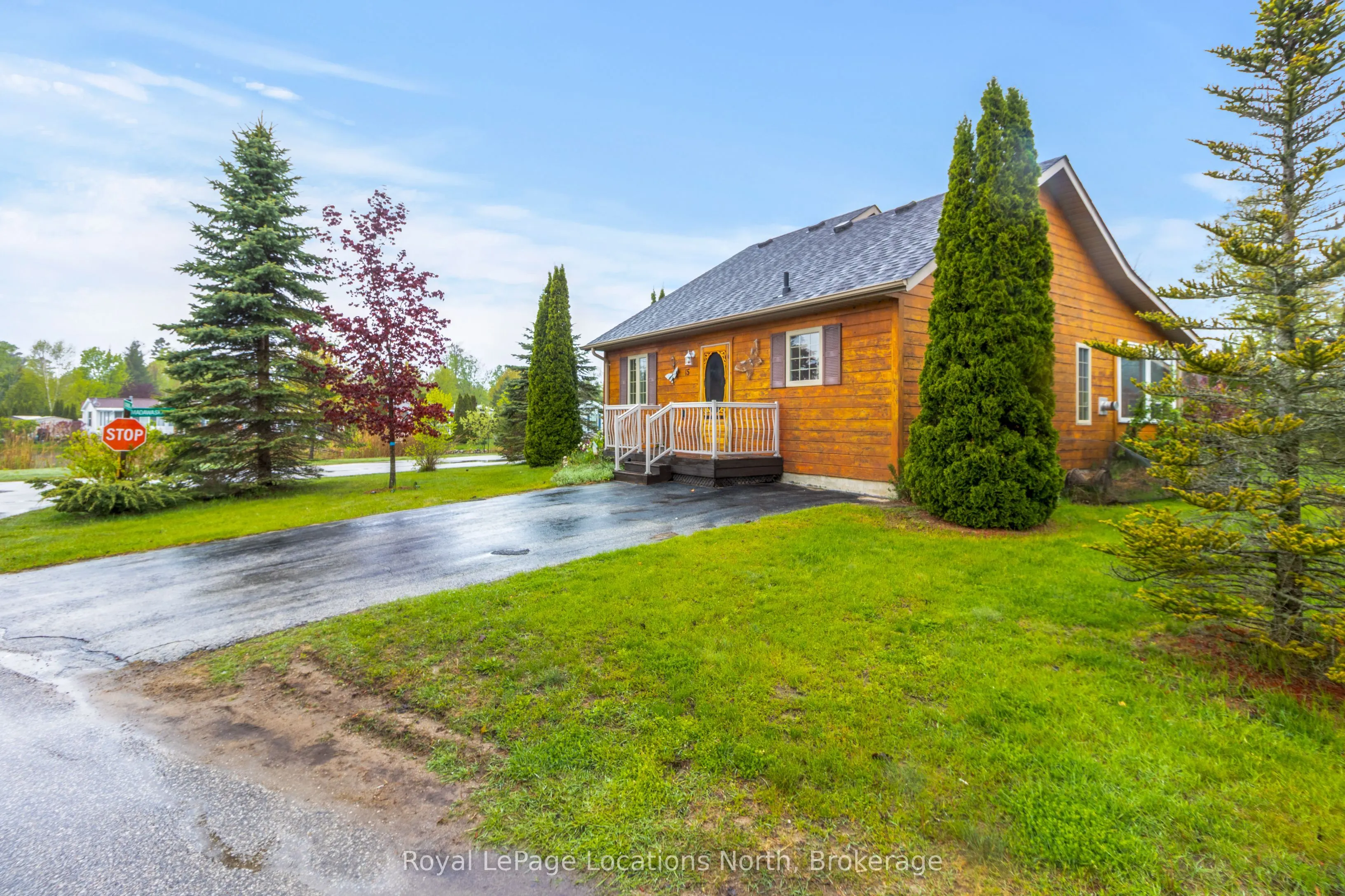 15 MADAWASKA Trail