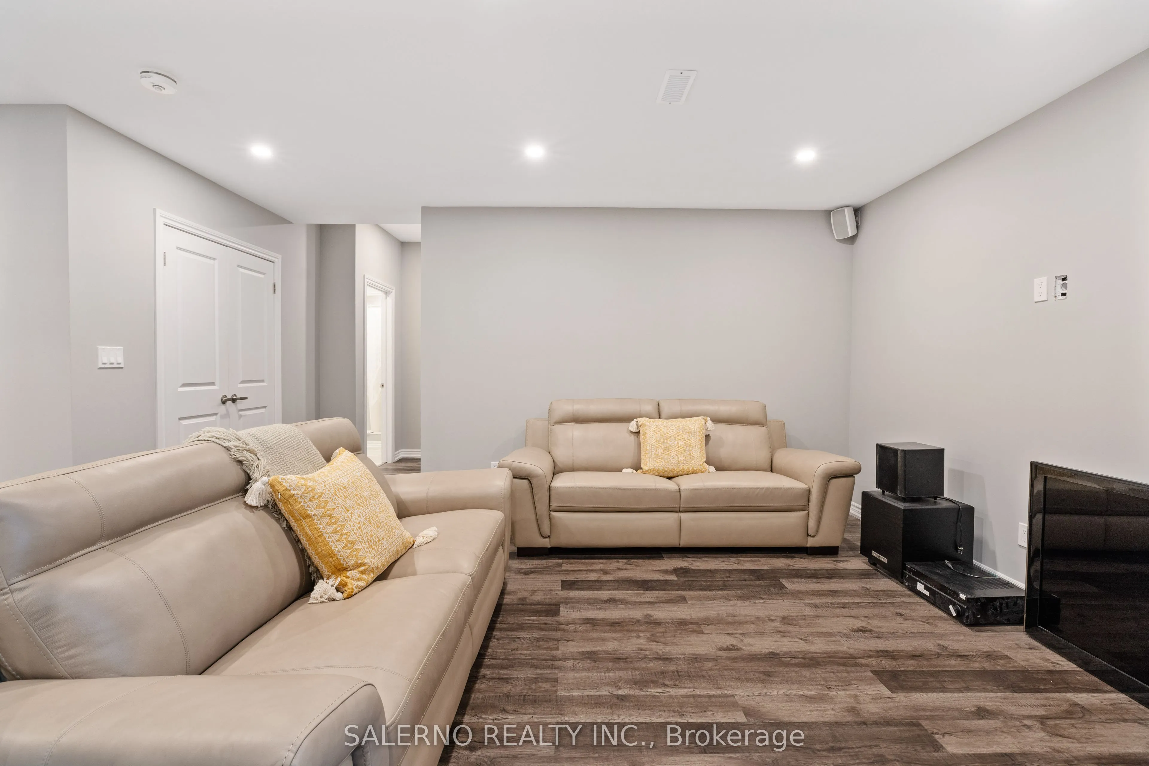 92 Allegra Drive