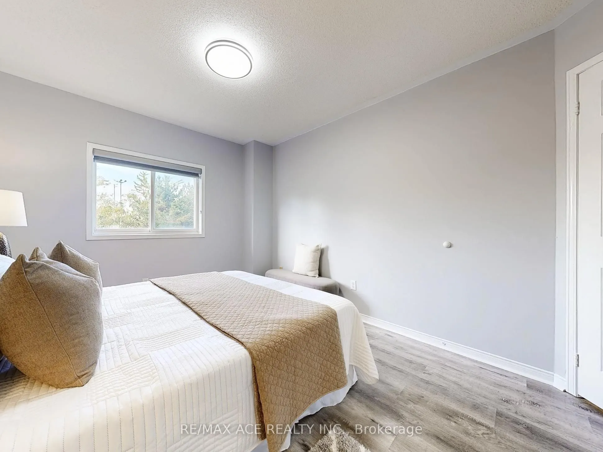 40 Gadwall Avenue