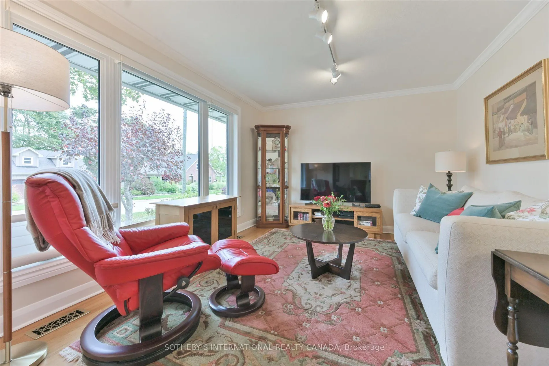 8 Aleda Street