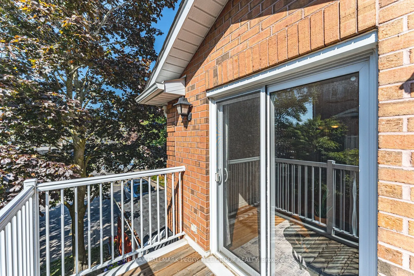 508 Essa Road, #52