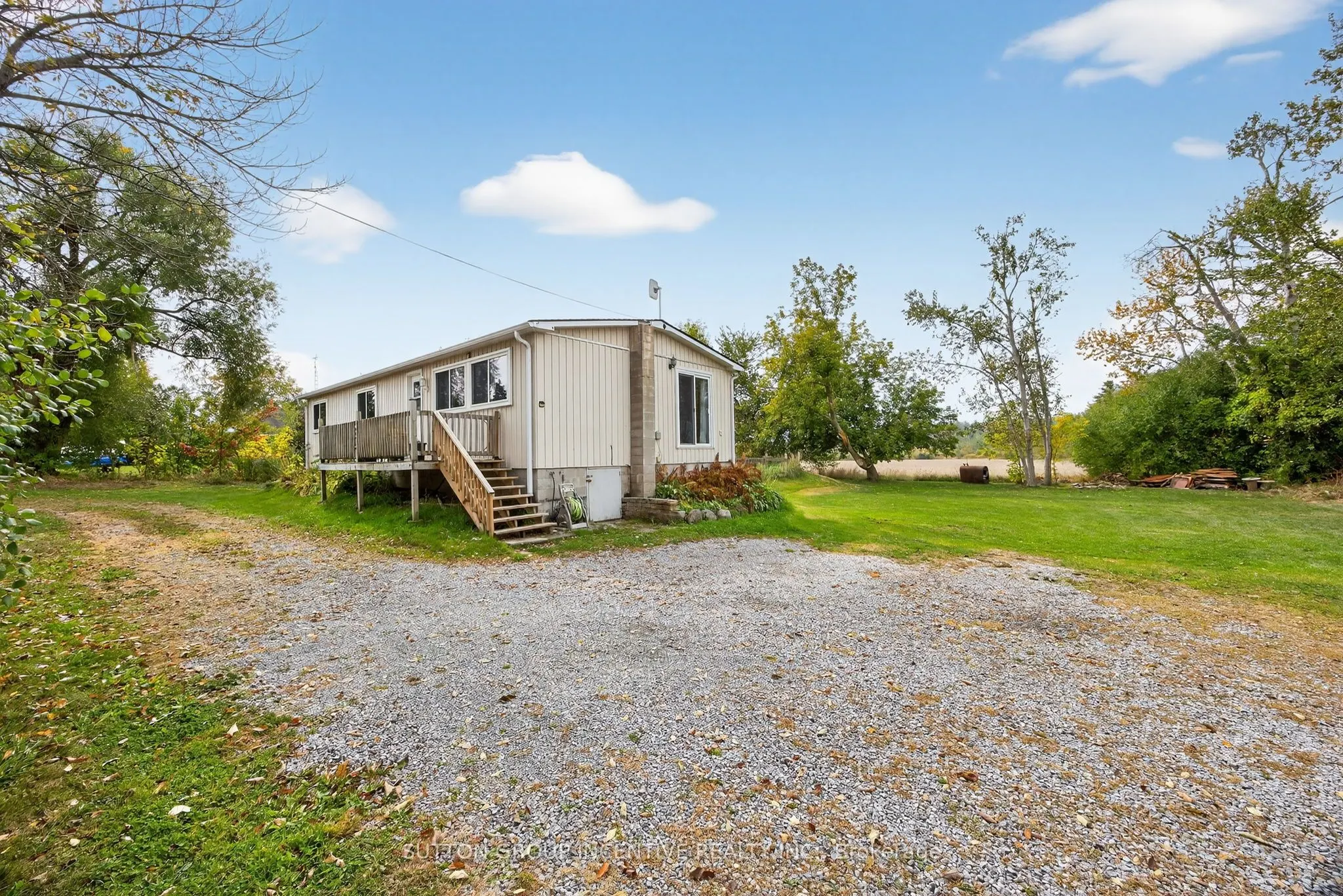 4652 Plum Point Road