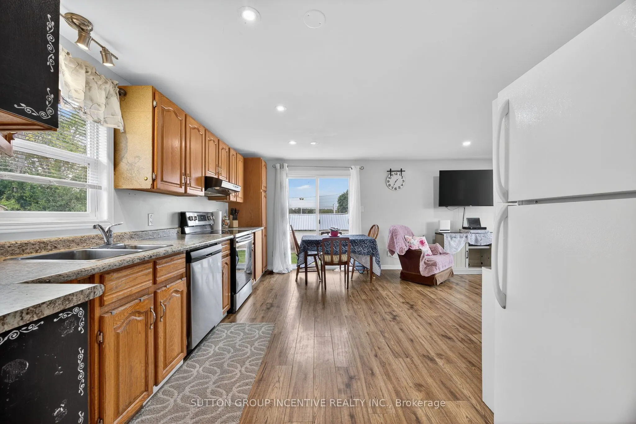 4652 Plum Point Road
