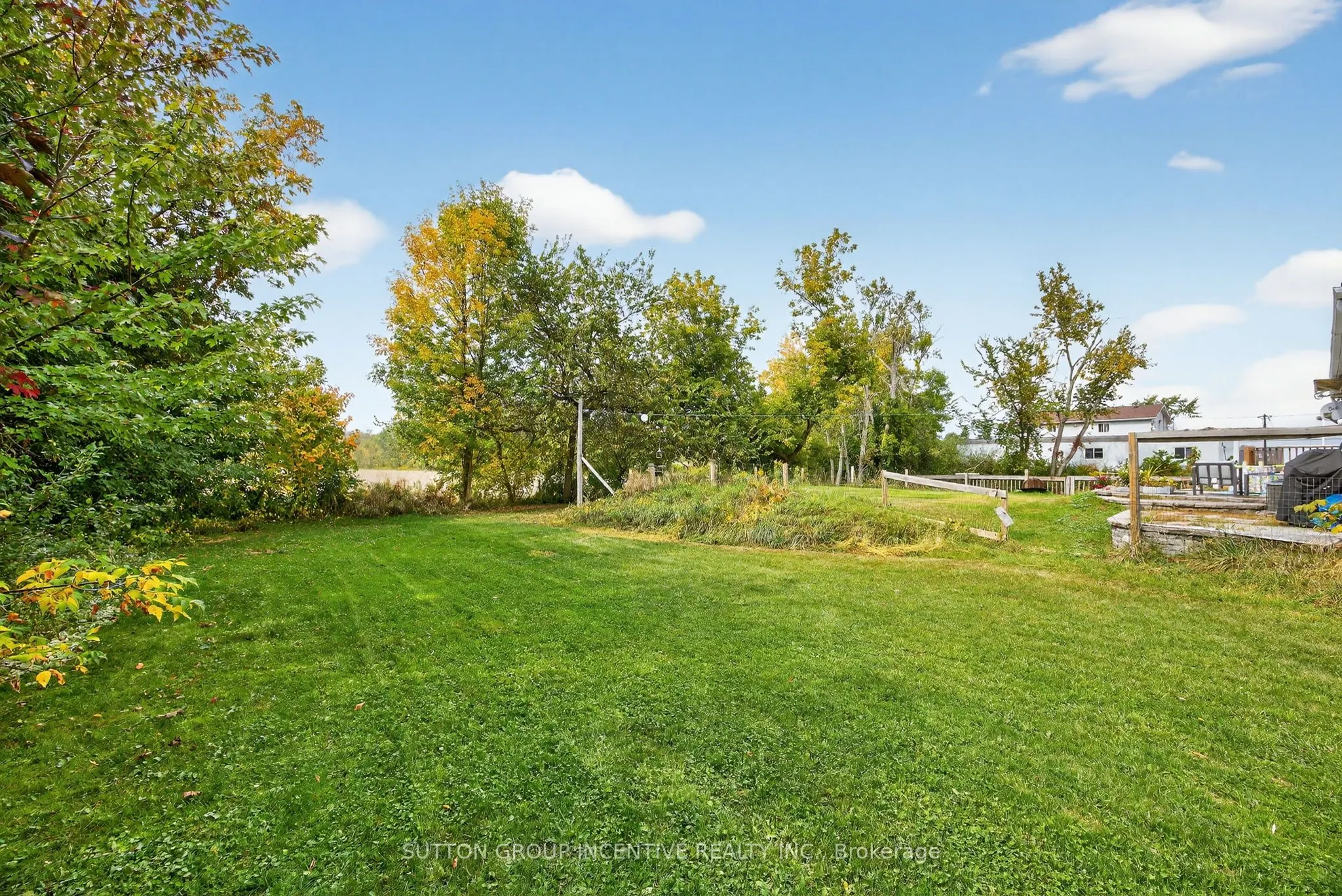 4652 Plum Point Road