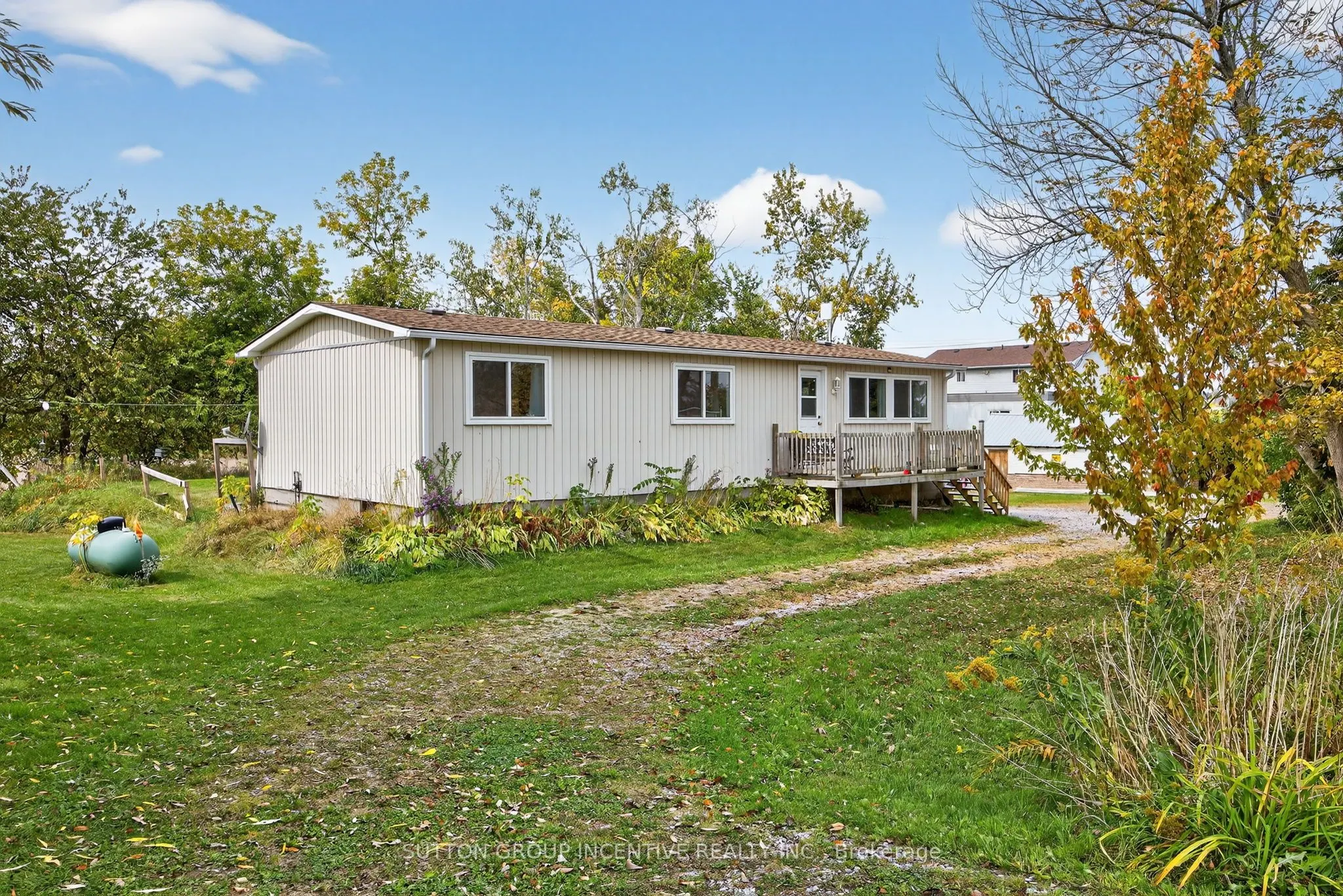 4652 Plum Point Road