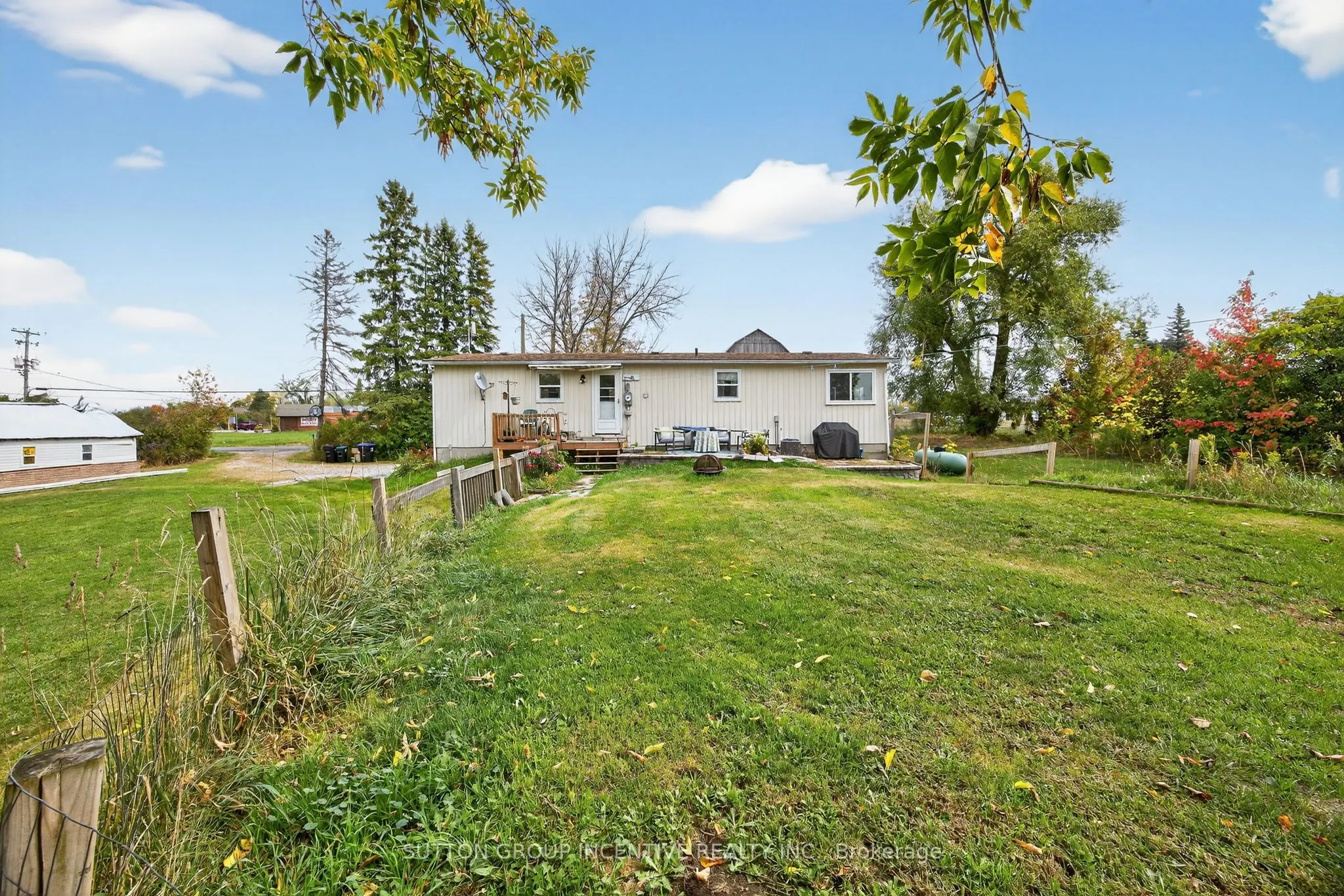 4652 Plum Point Road
