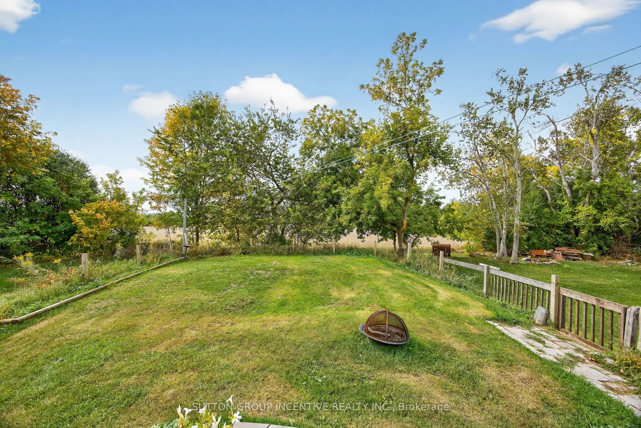4652 Plum Point Road