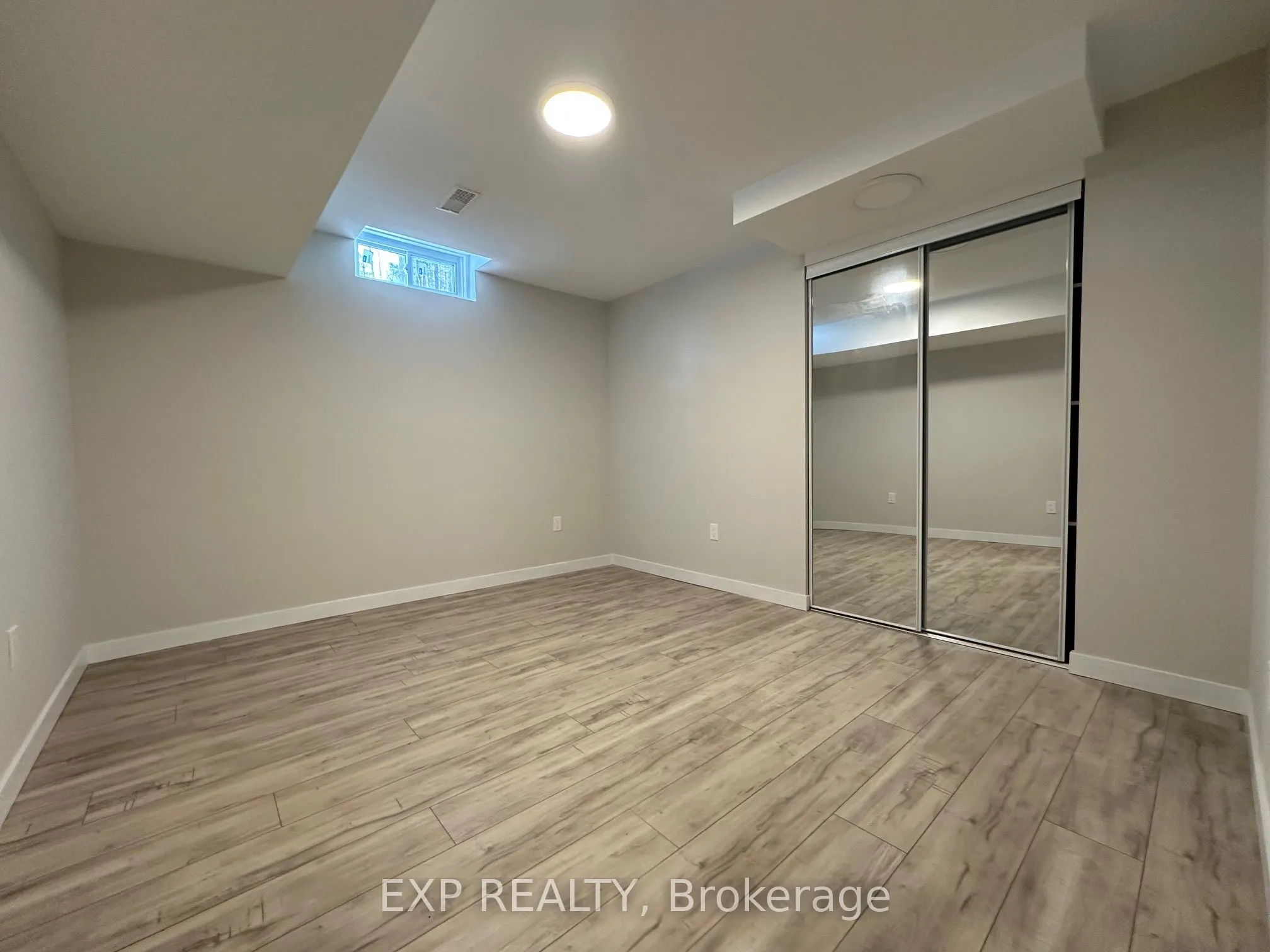 58 Moore Place S, #B