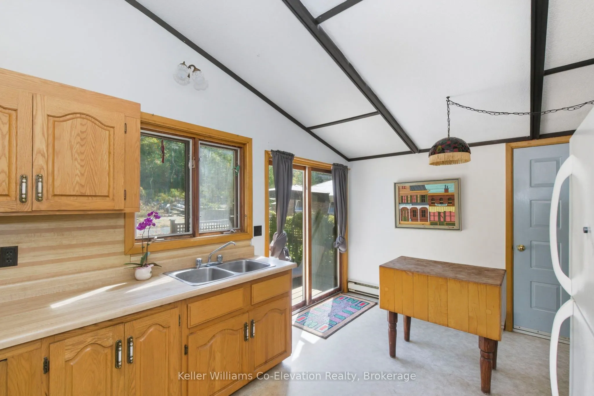 43 Wendake Road