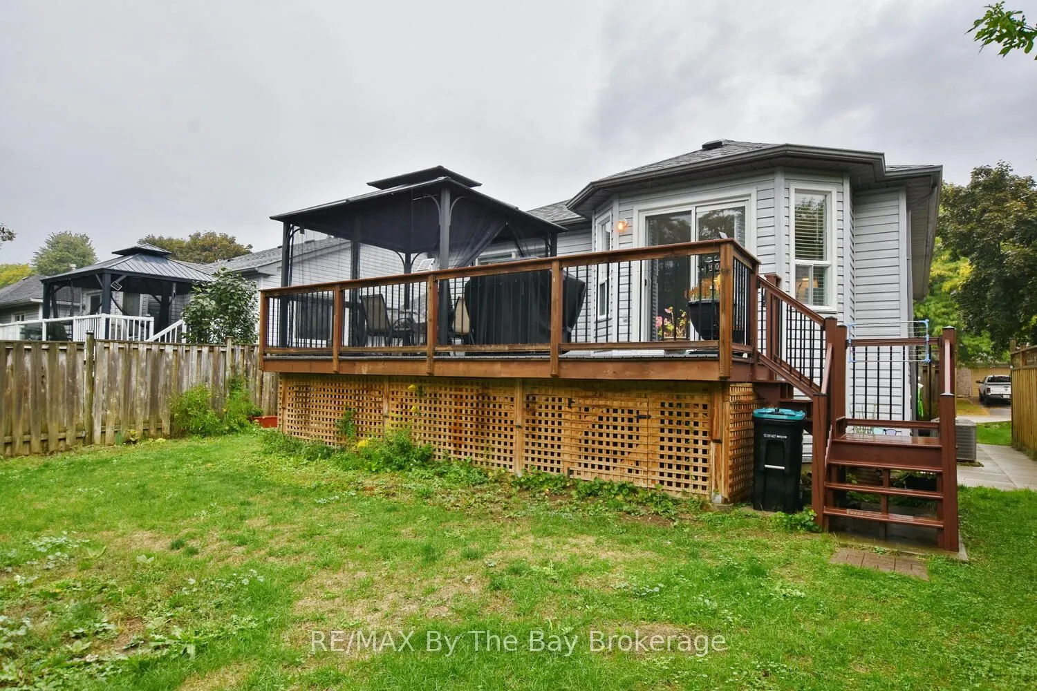 34 Harbour Crescent