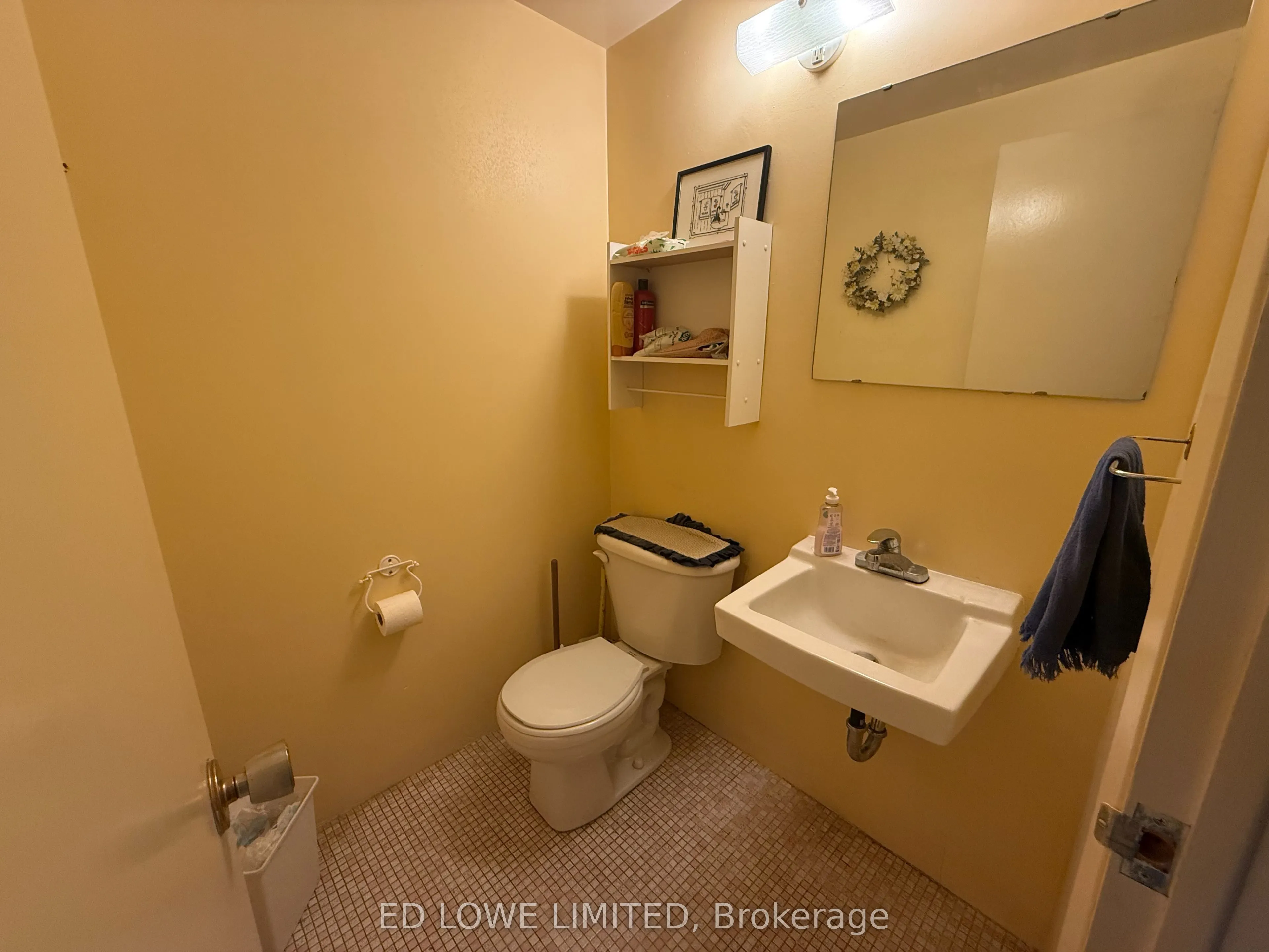 54 Maple Avenue, #C & D