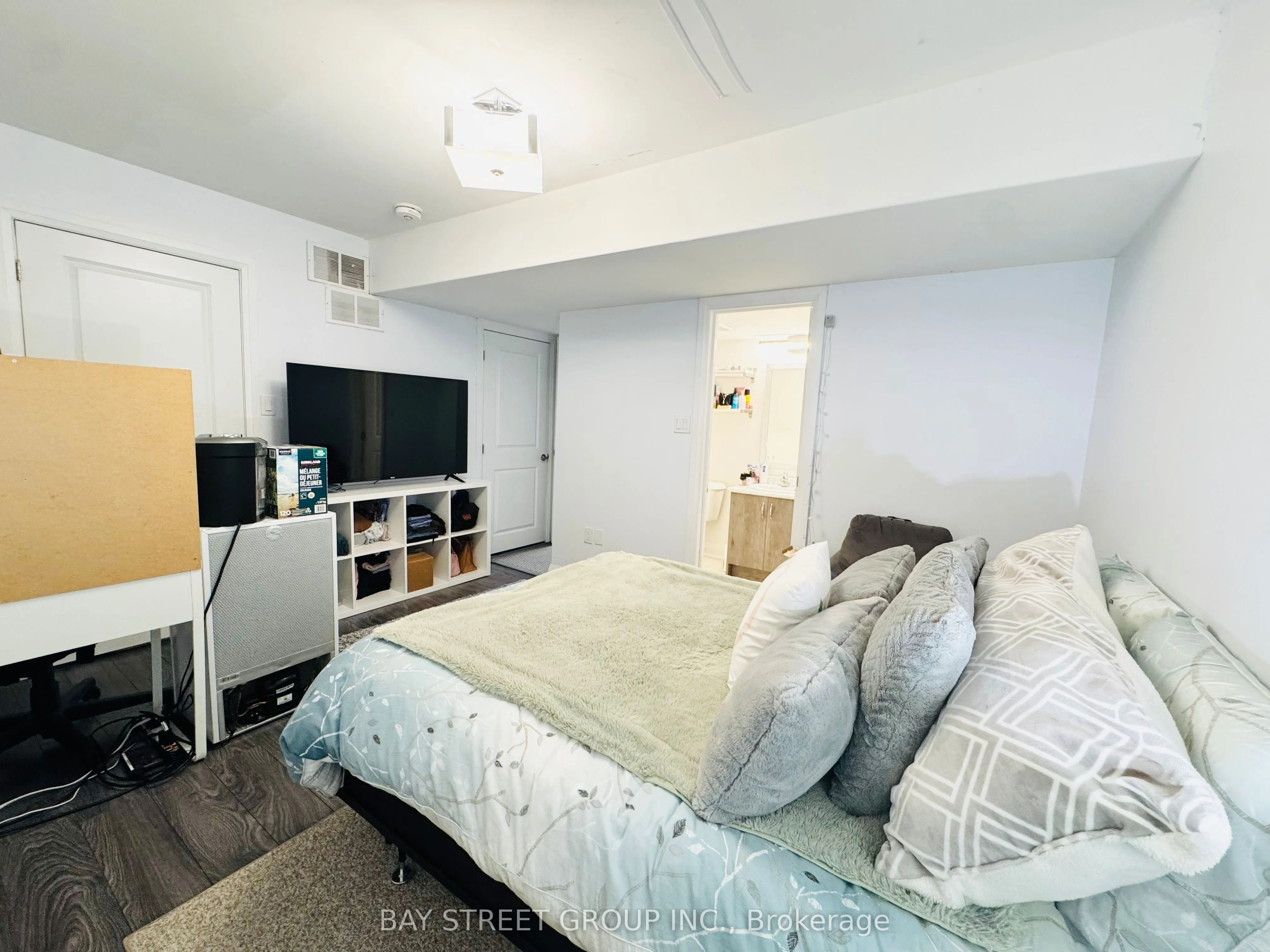 199 Ardagh Road, #26