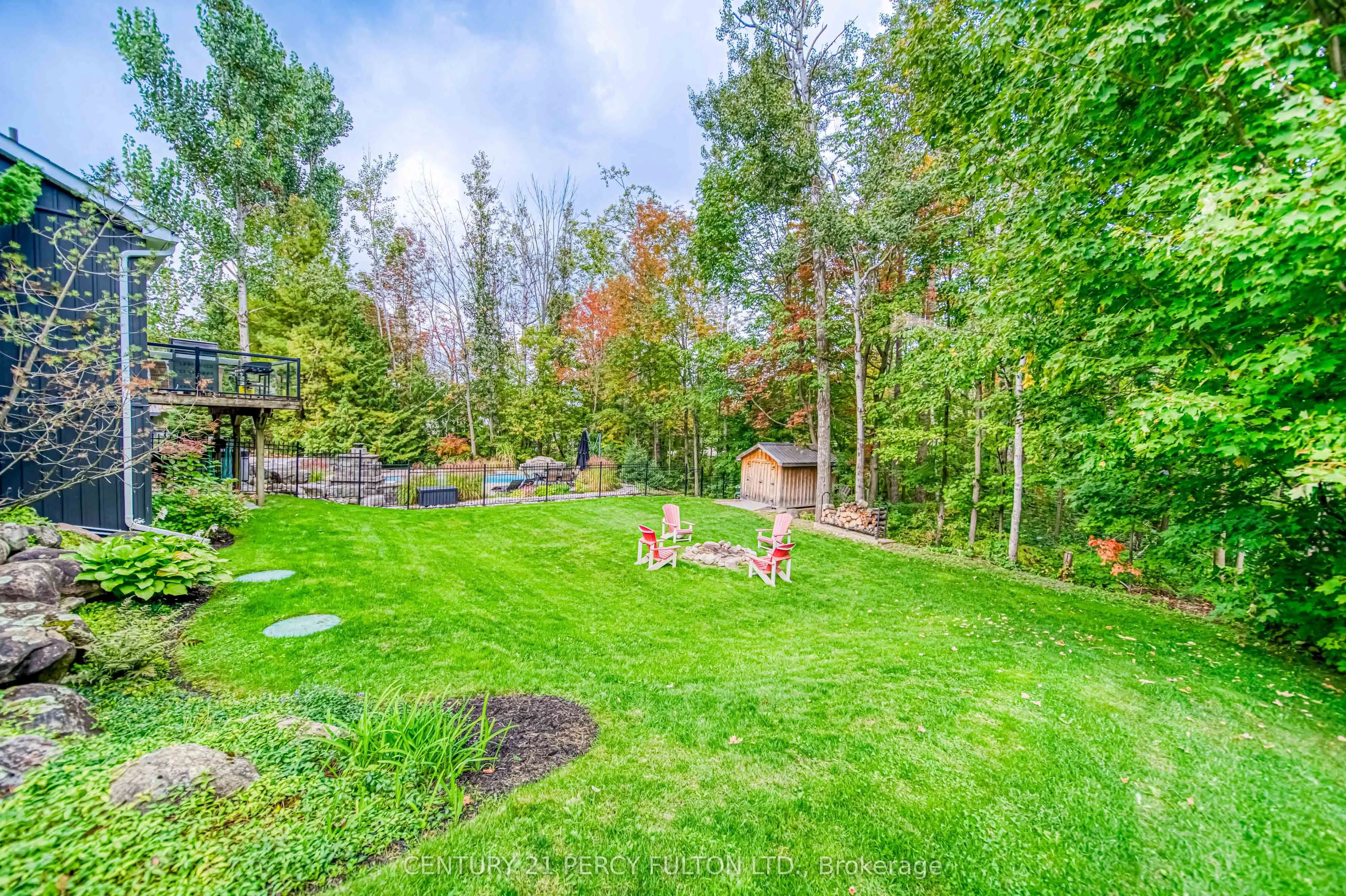 13 Hickory Lane