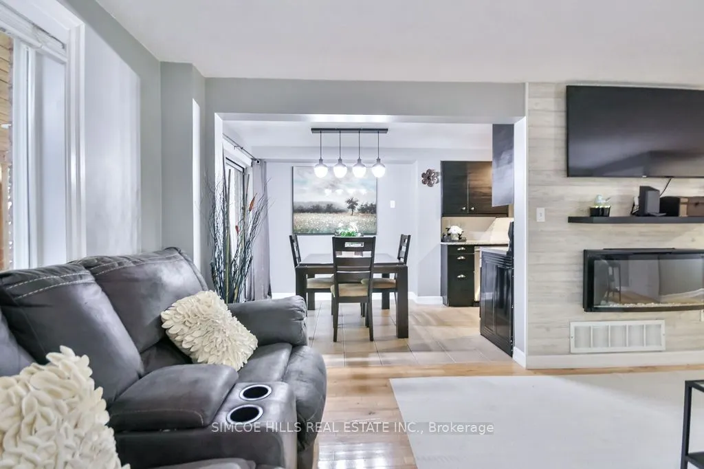 13 Seymour Crescent