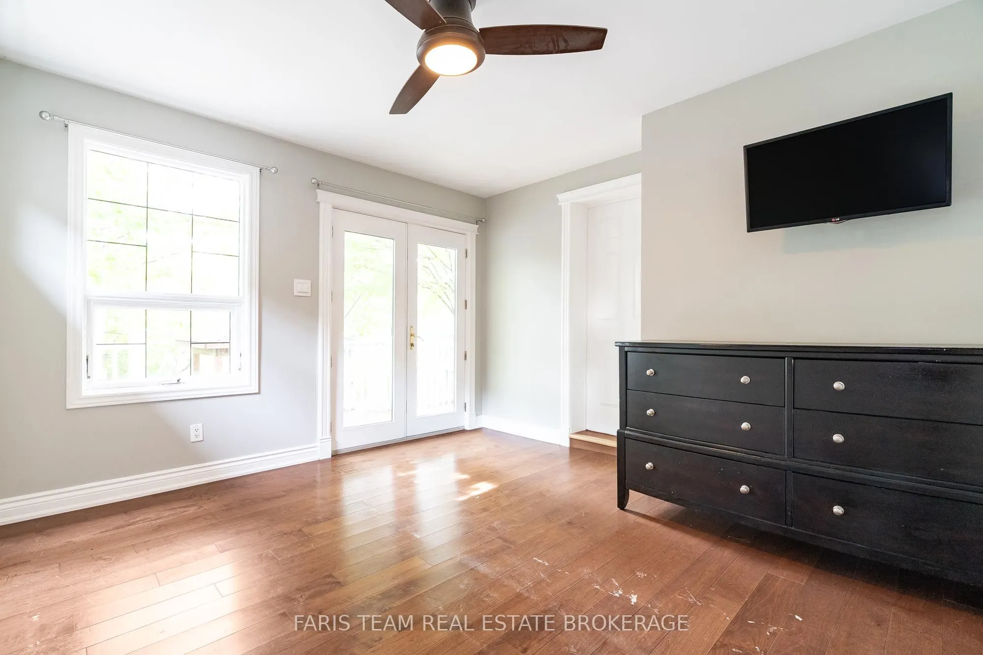 104 Knox Road E