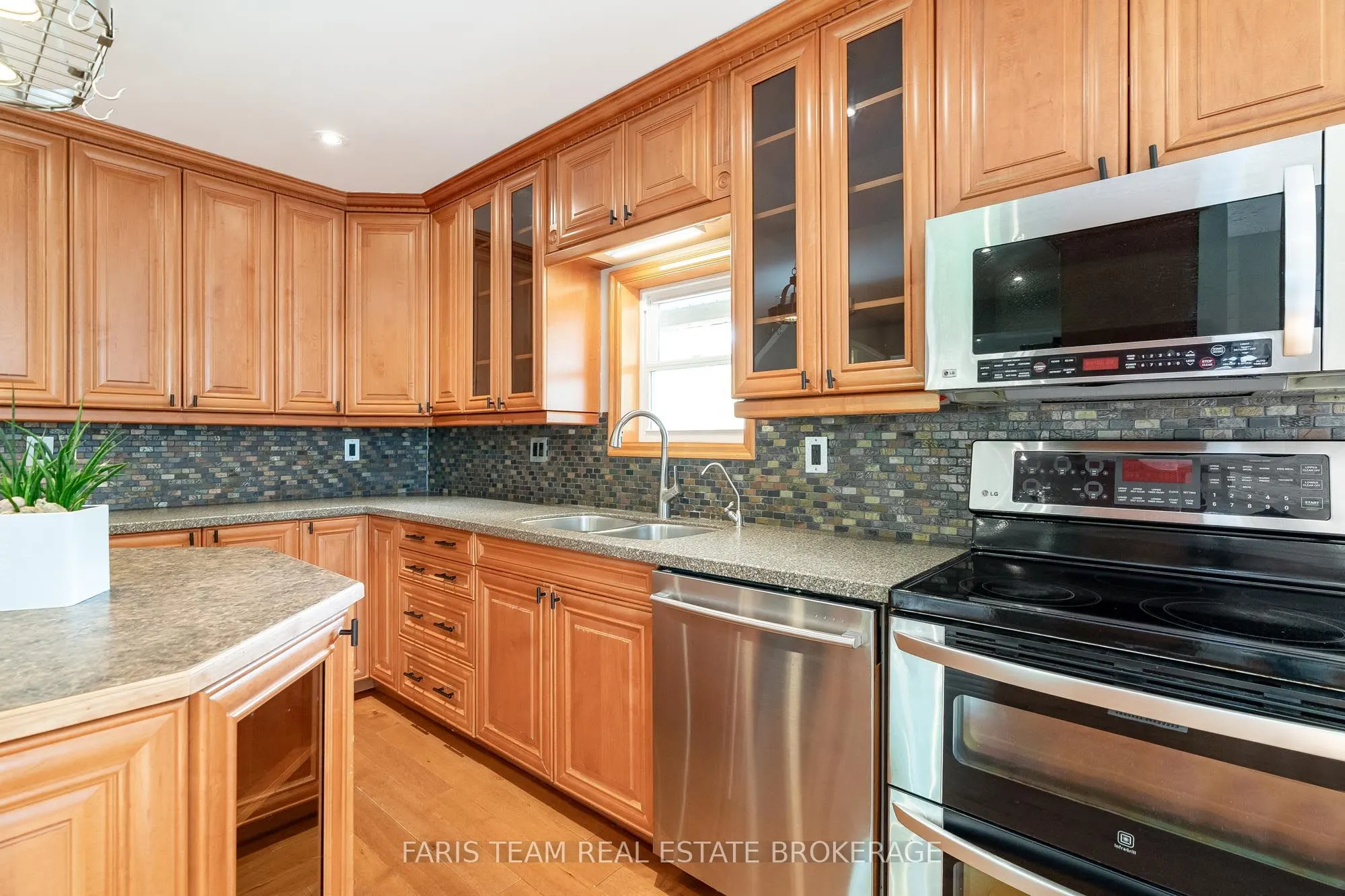 104 Knox Road E