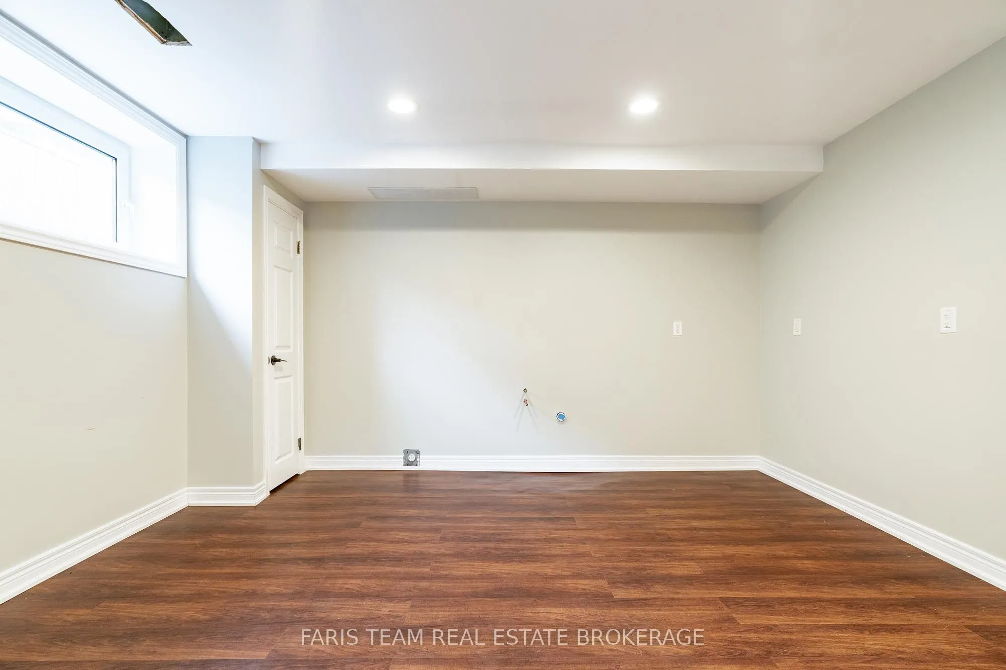 104 Knox Road E