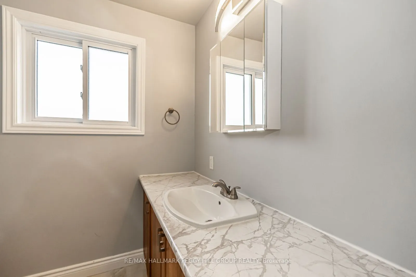 57 Poyntz Street, #Upper