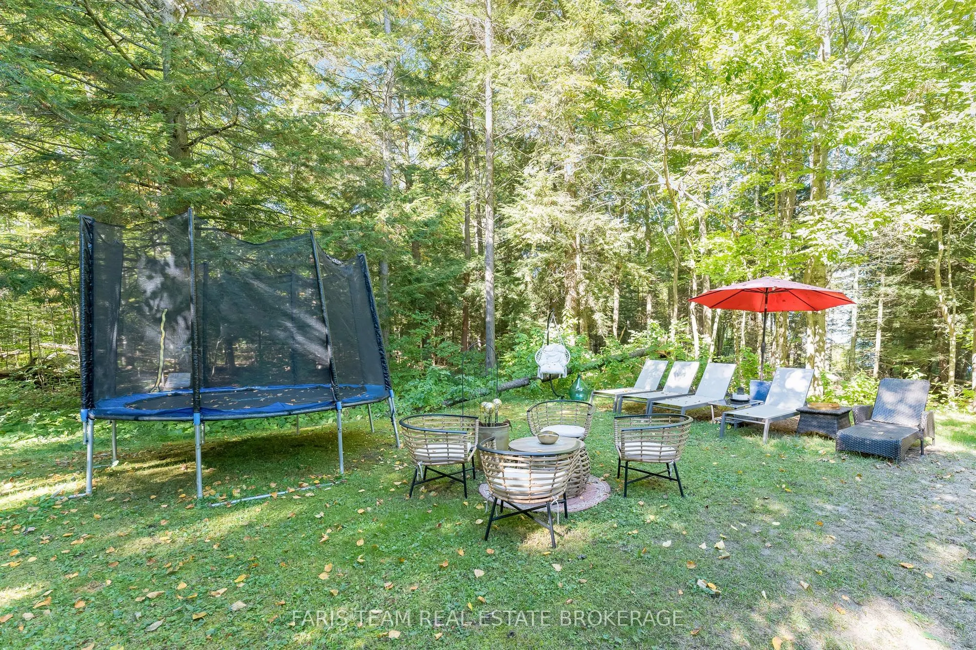 43 Manitou Crescent