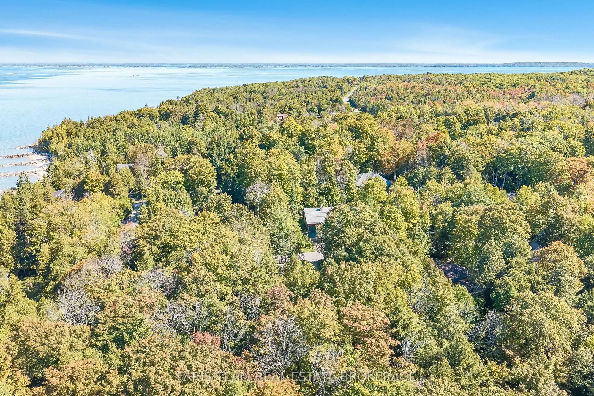 43 Manitou Crescent