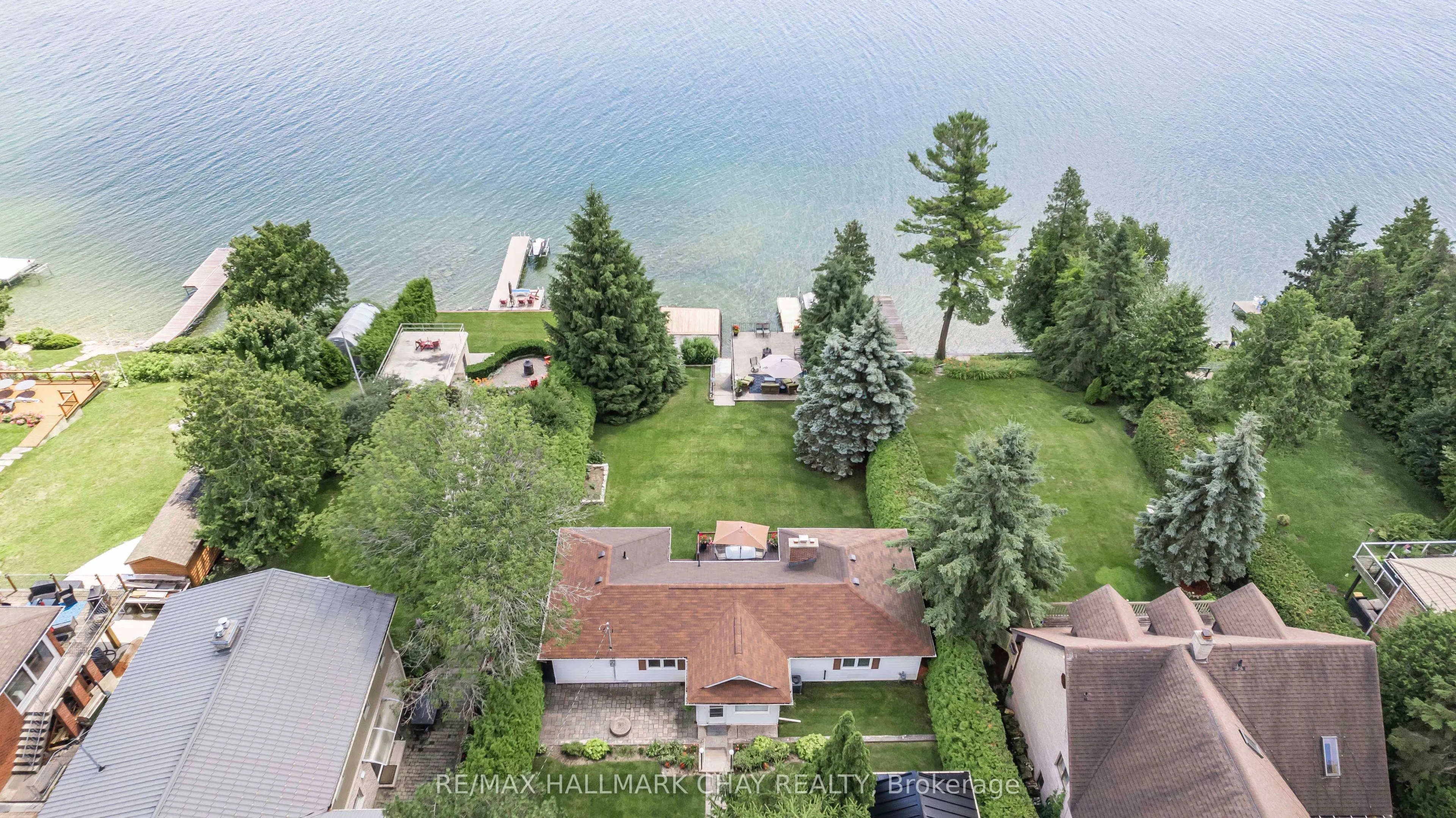 1125 Woodland Drive