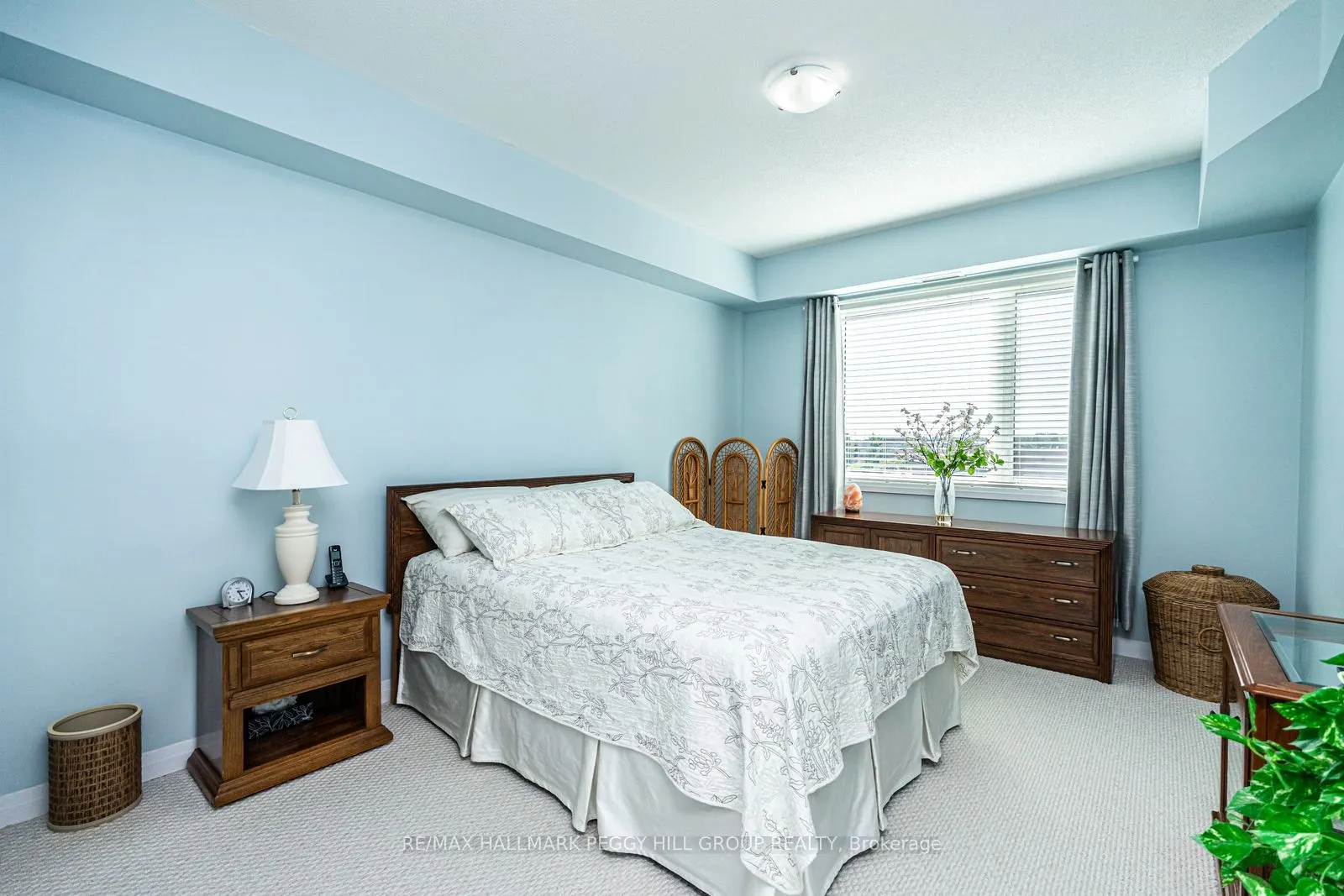 295 Cundles Road E, #404