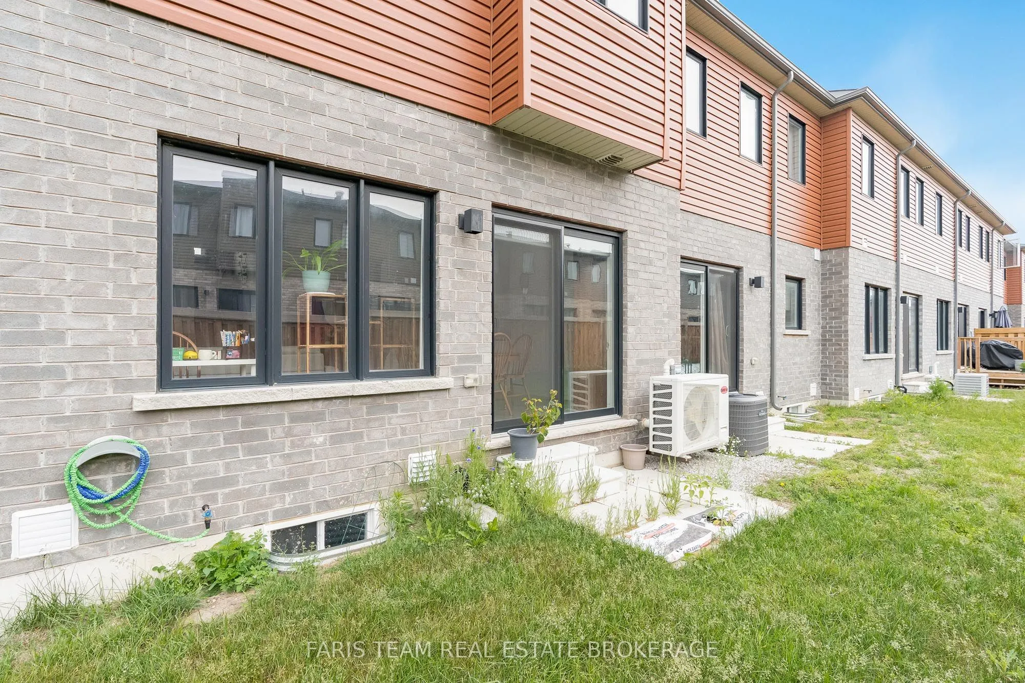 97 Gateland Drive