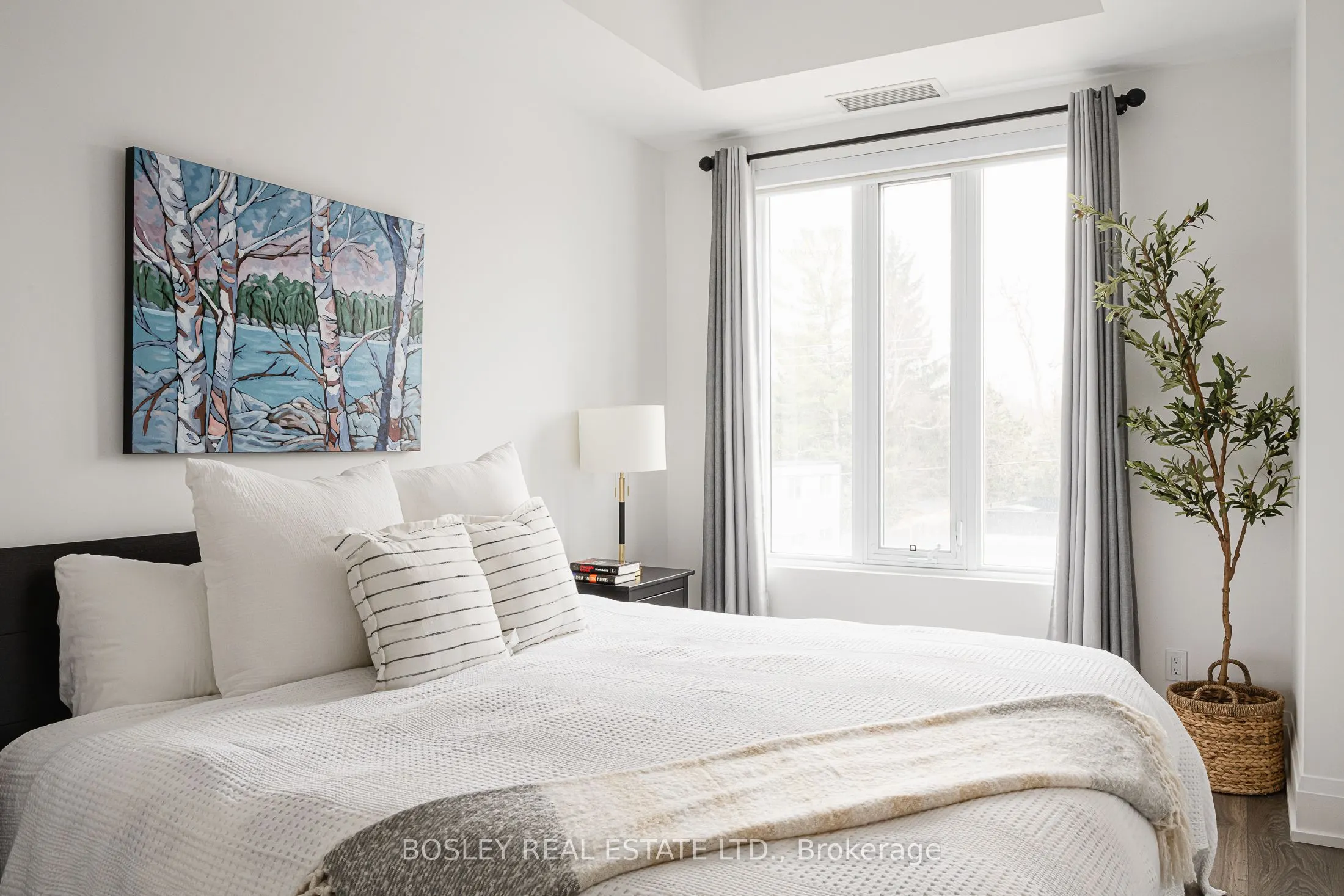 1 Hume Street S, #310